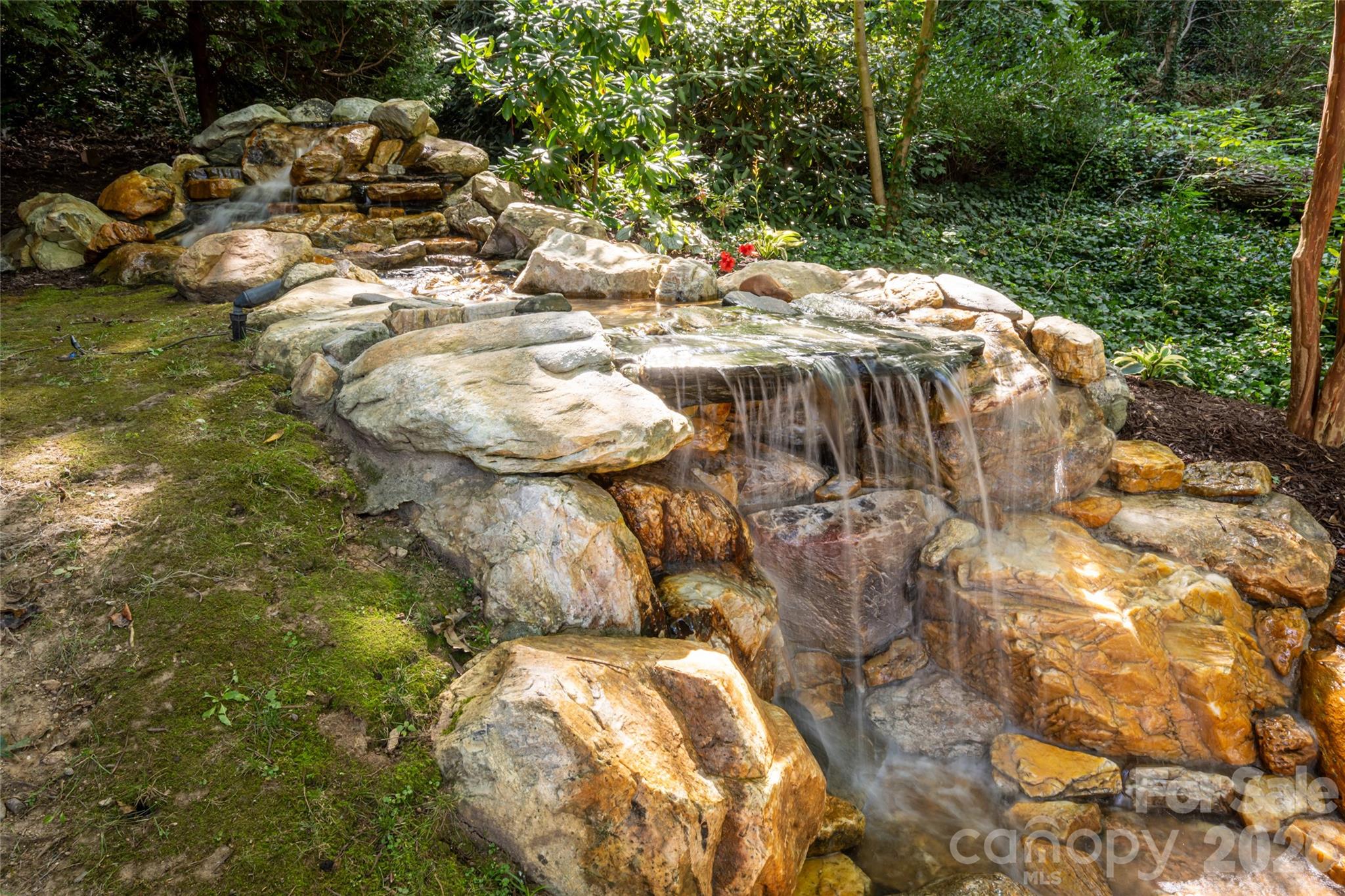 18 Woodlink Road, Asheville, photo 6 of 8