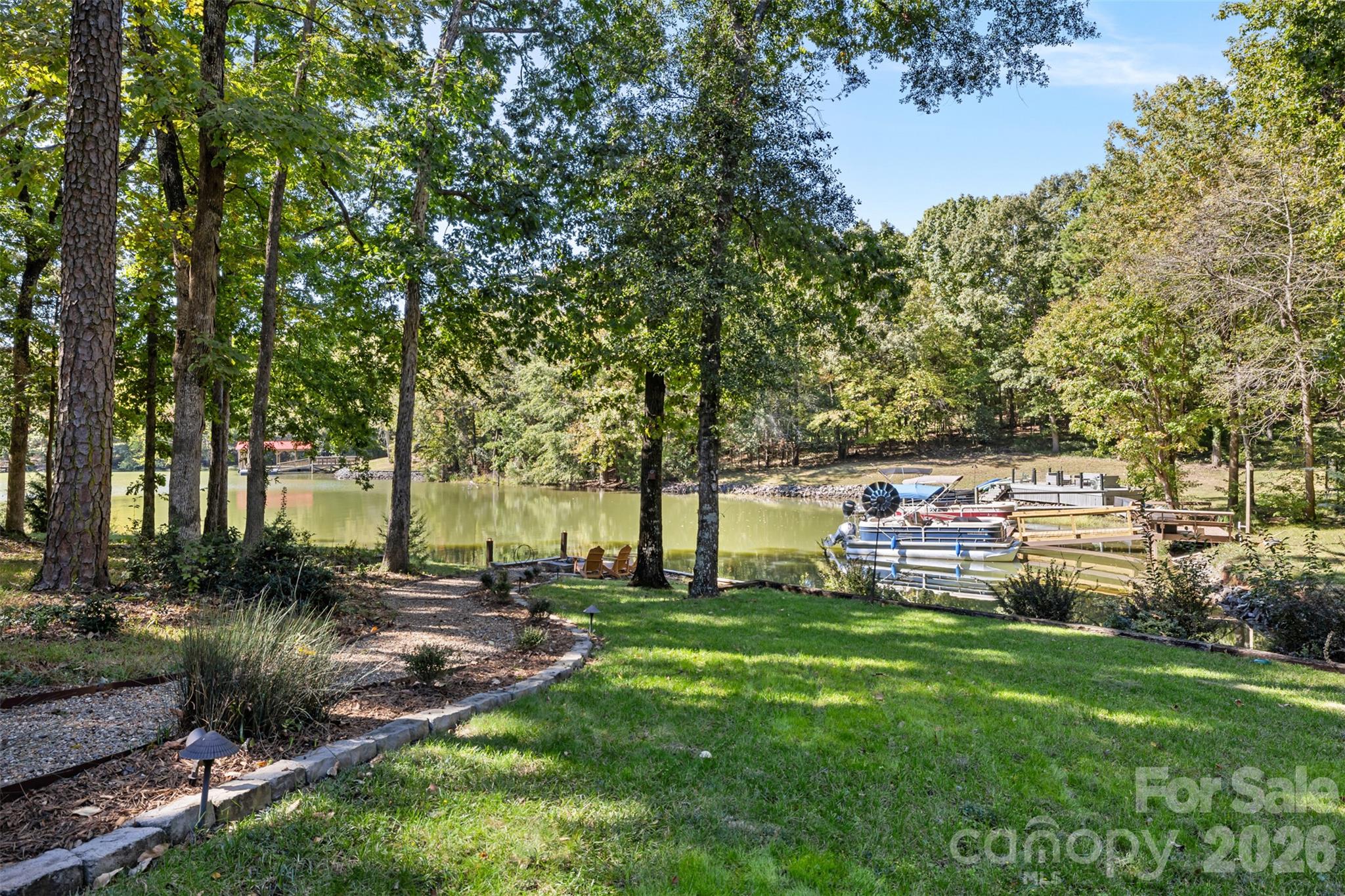 4 Thornwood Lane, Lake Wylie, photo 1 of 8