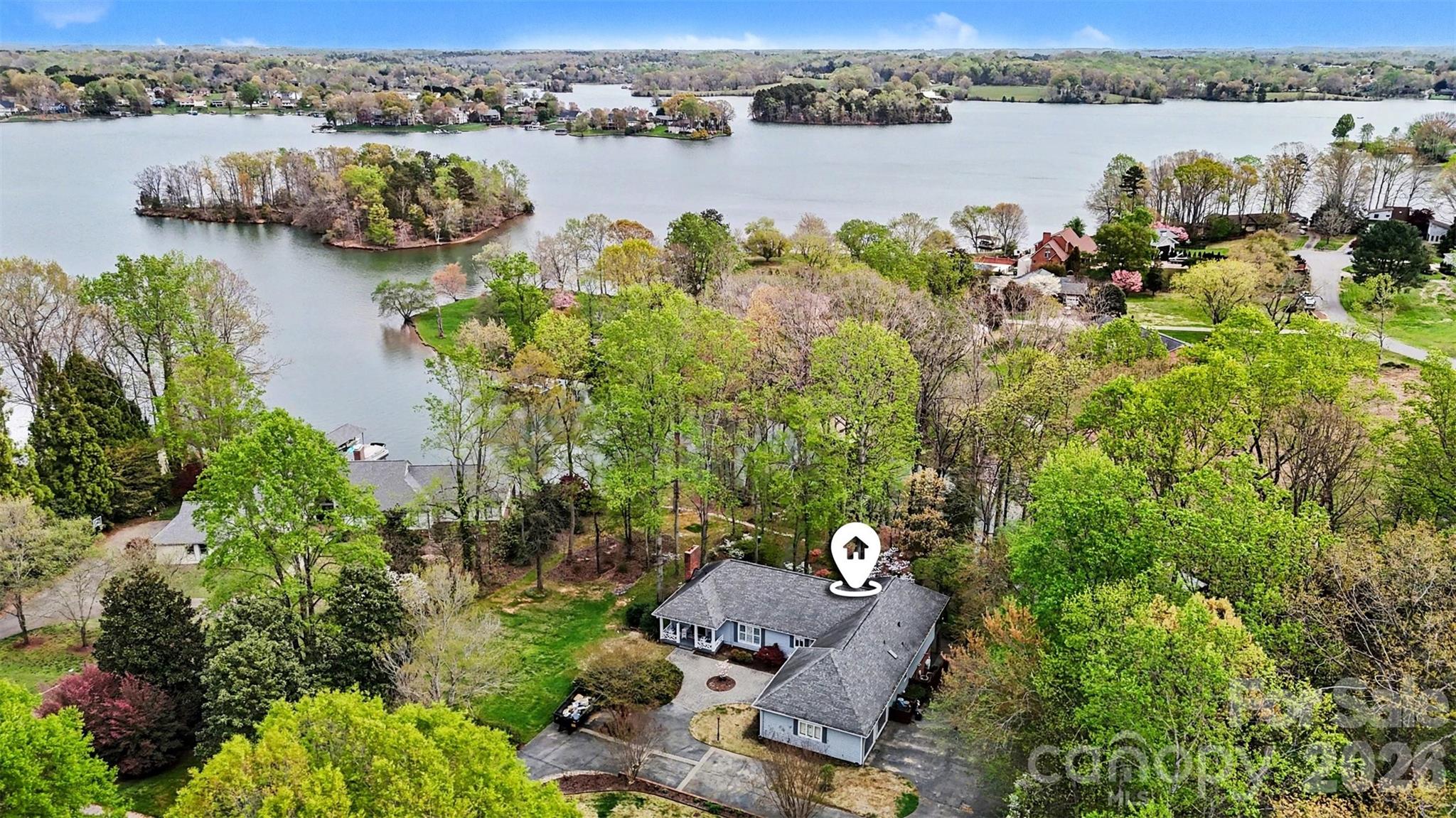 185 Appian Way, Shelby, photo 1 of 8