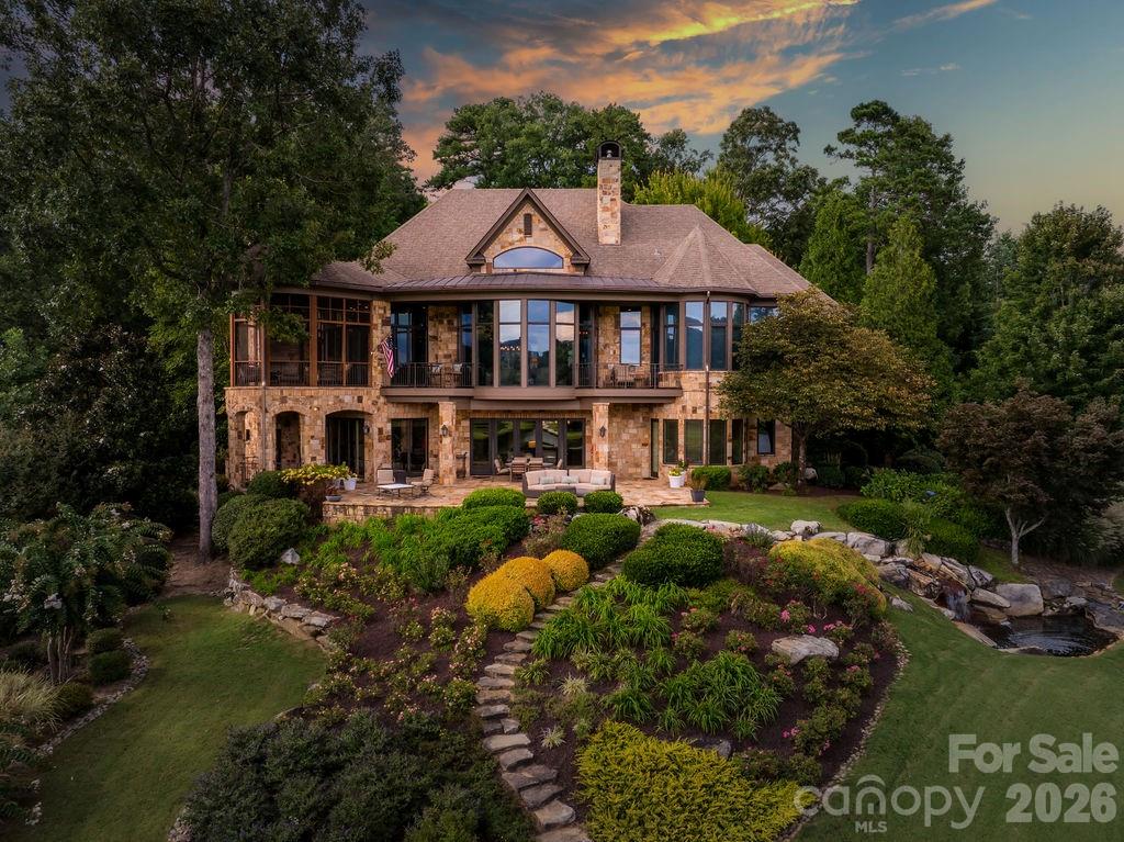 15 Water View Court, Travelers Rest, photo 2 of 8