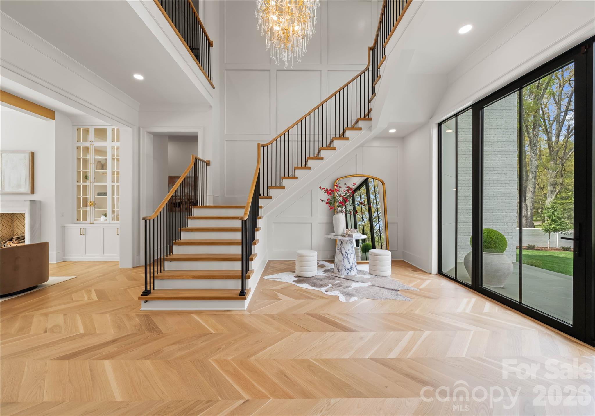 2208 Overhill Road, Charlotte, photo 6 of 8