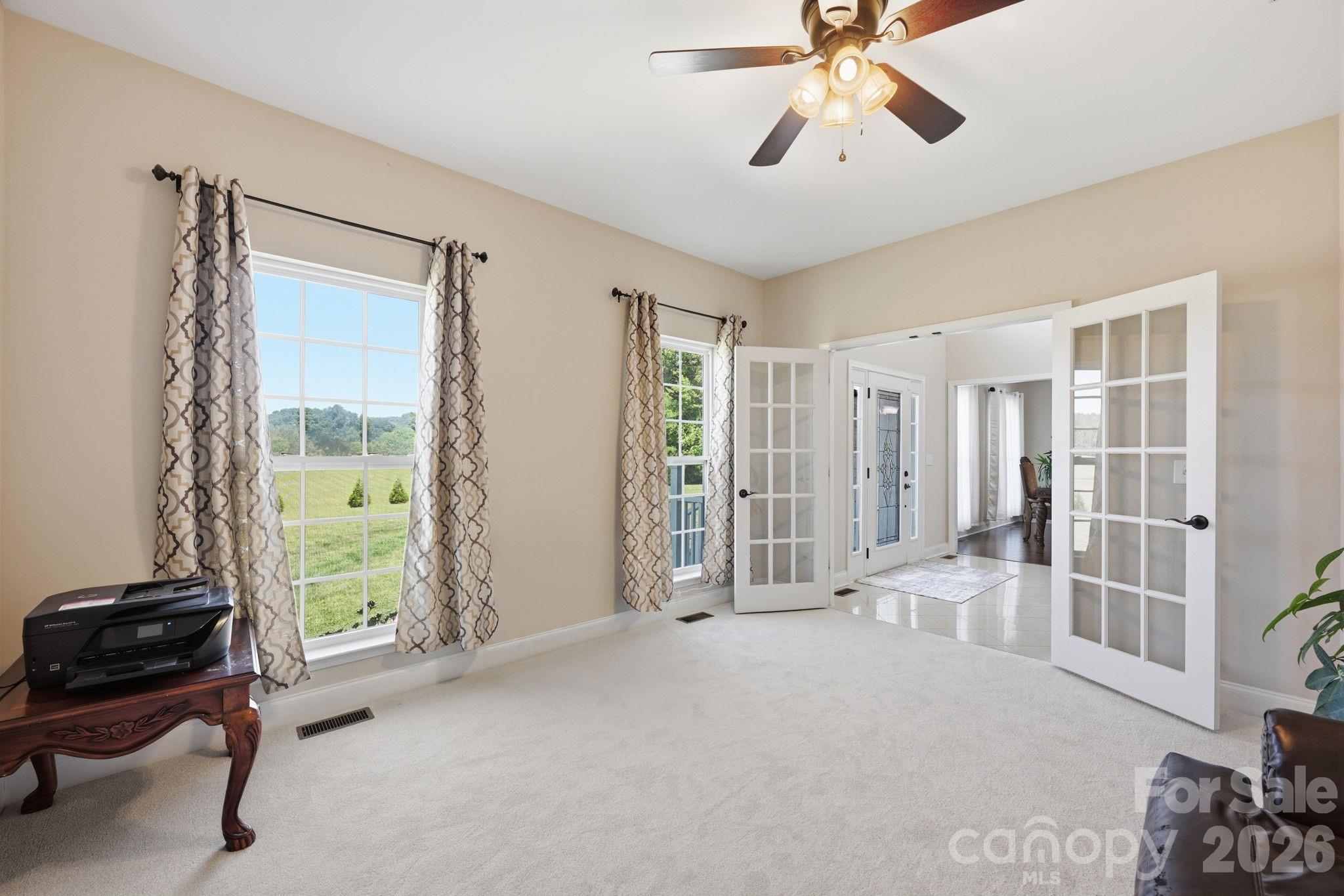 1434 Steeplechase Drive, Mount Pleasant, photo 8 of 8