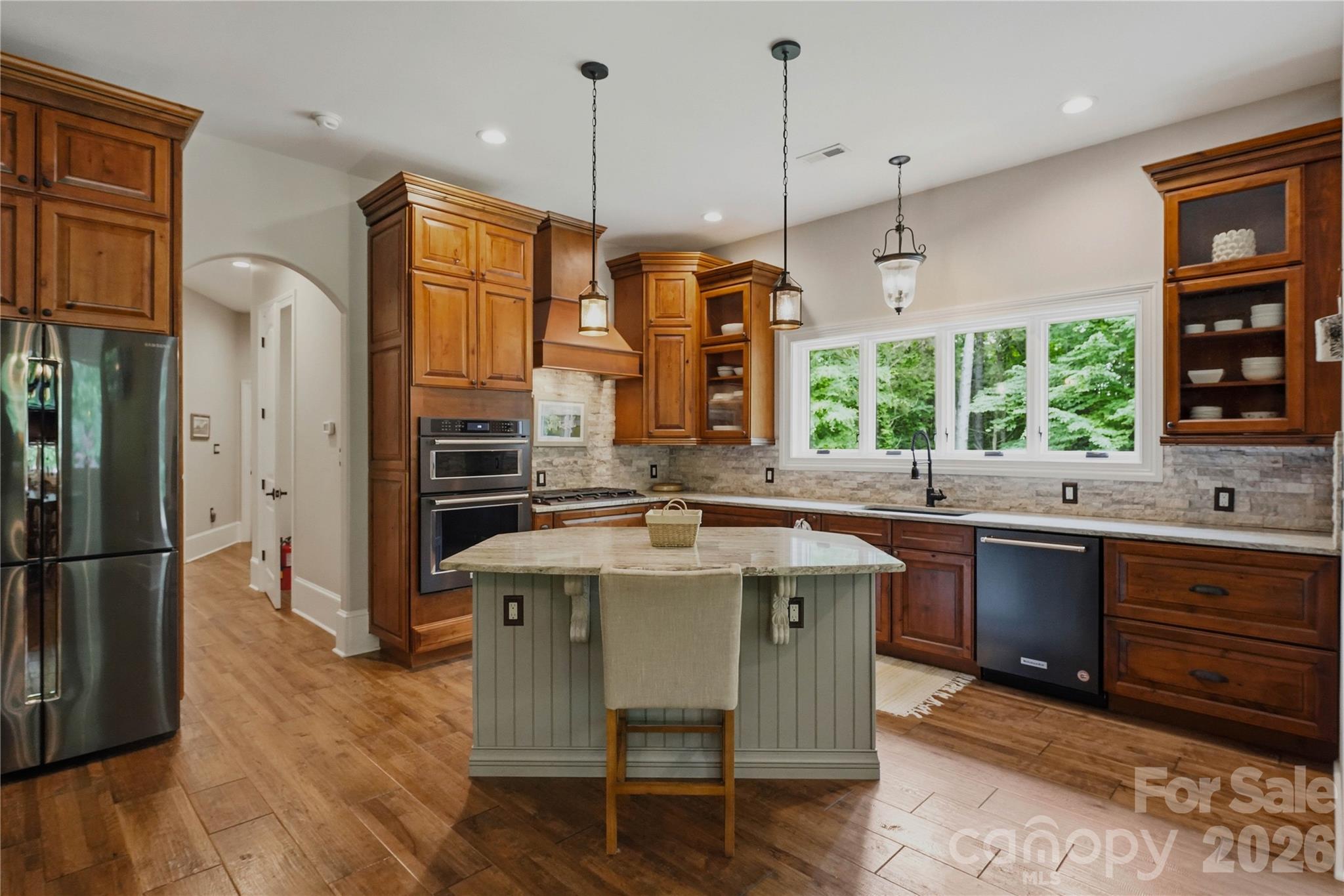 9860 Harvest Lane, Davidson, photo 6 of 8