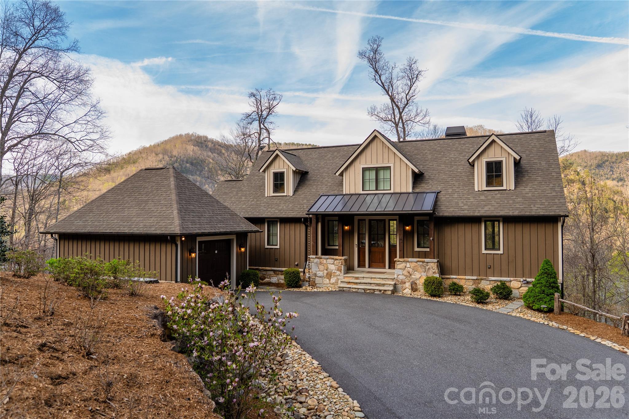 86 Indigo Bunting Court, Tuckasegee, photo 2 of 8