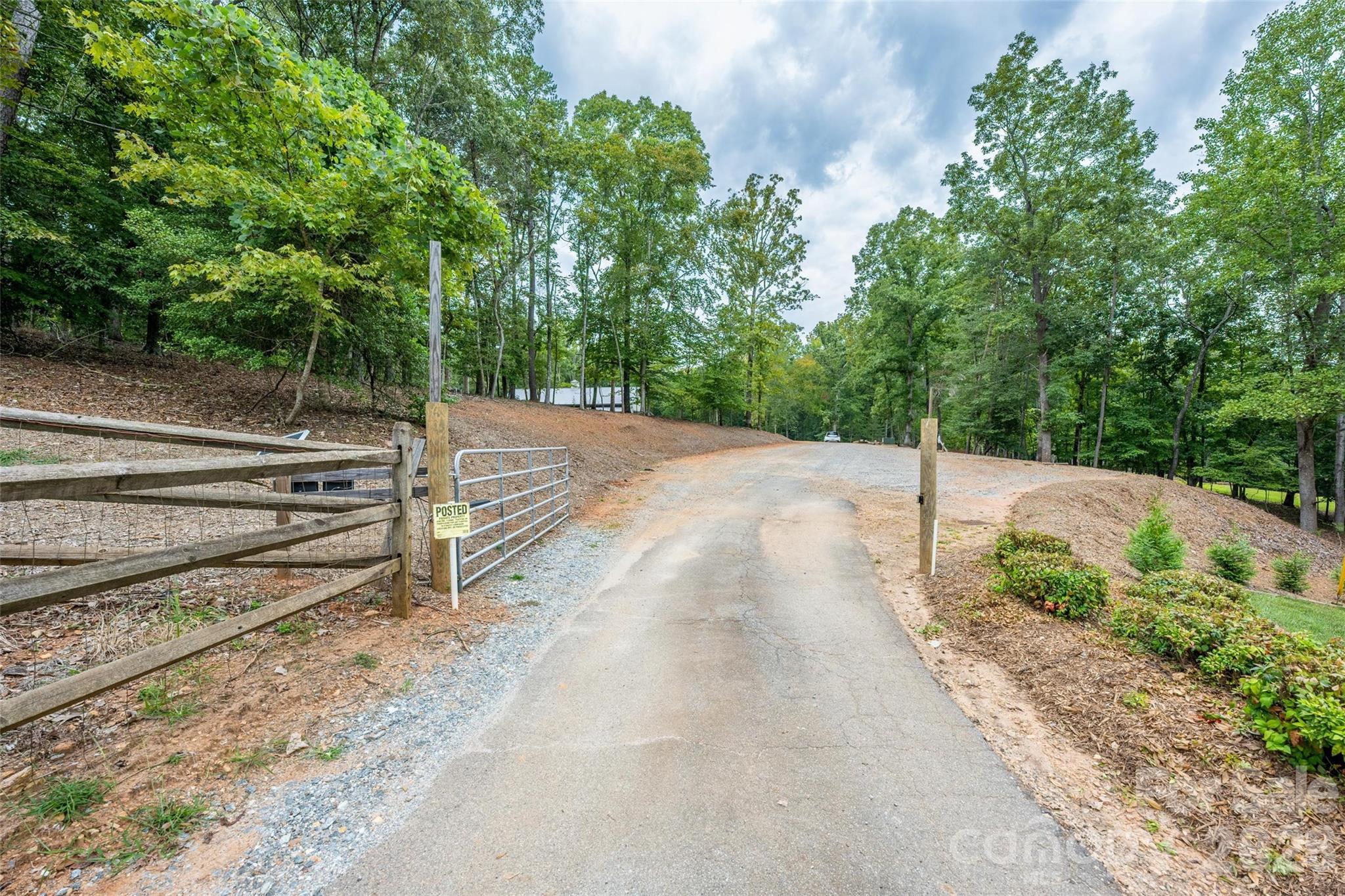 1150 Whispering Winds Drive, Catawba, photo 4 of 8