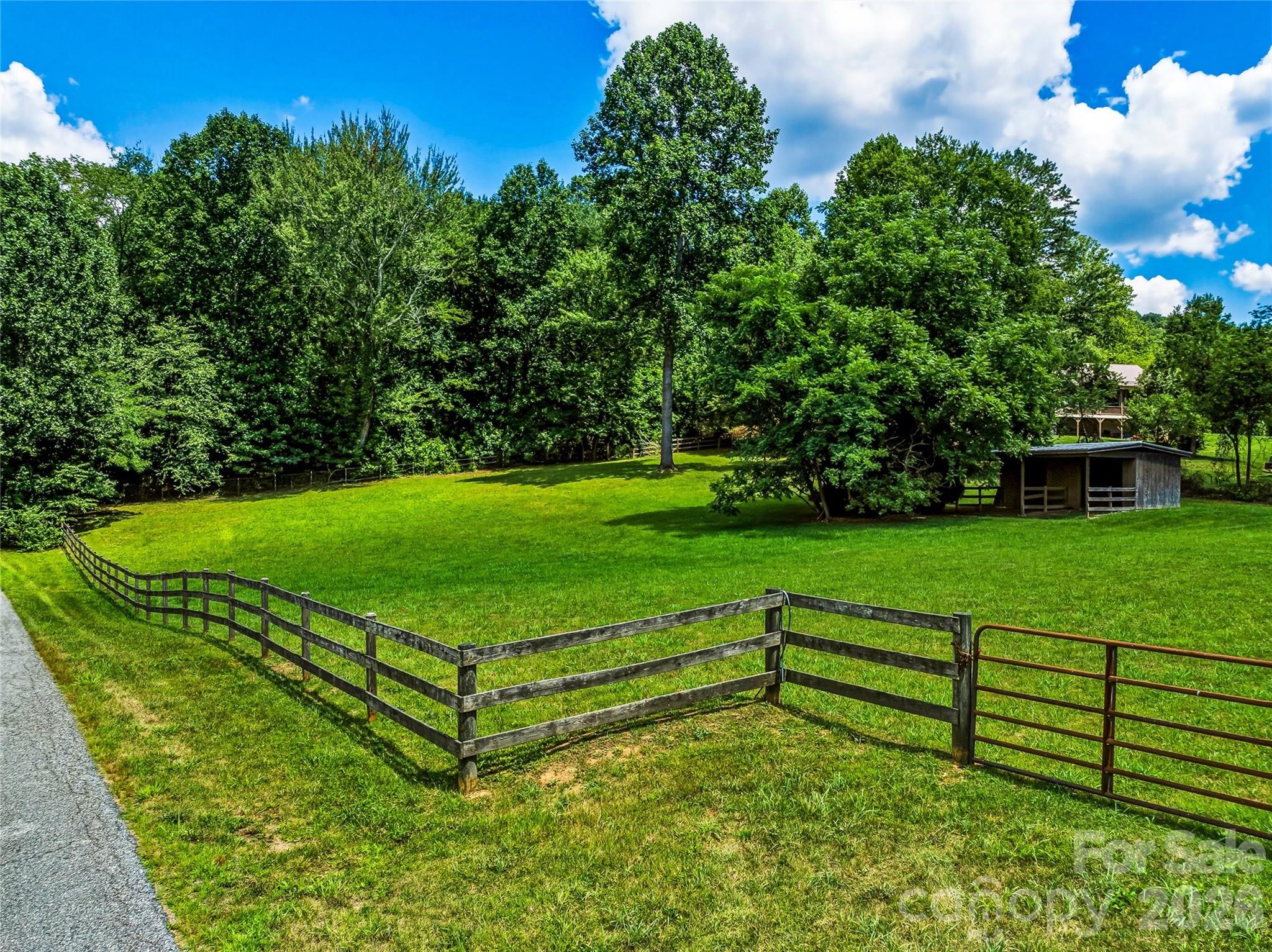 150 Rainbow View Drive, Fletcher, photo 8 of 8