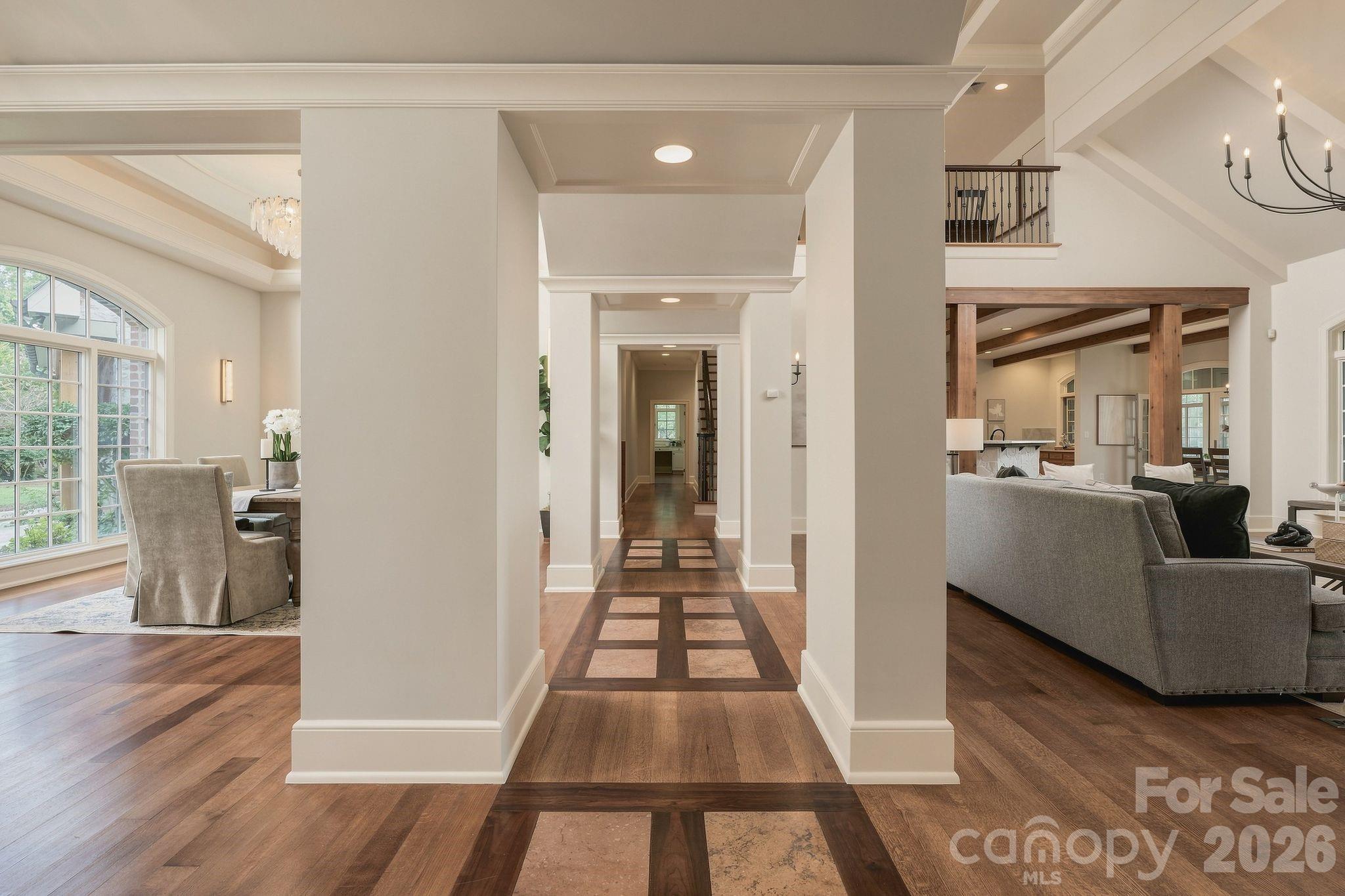 1515 Baltusrol Drive, Denver, photo 5 of 8