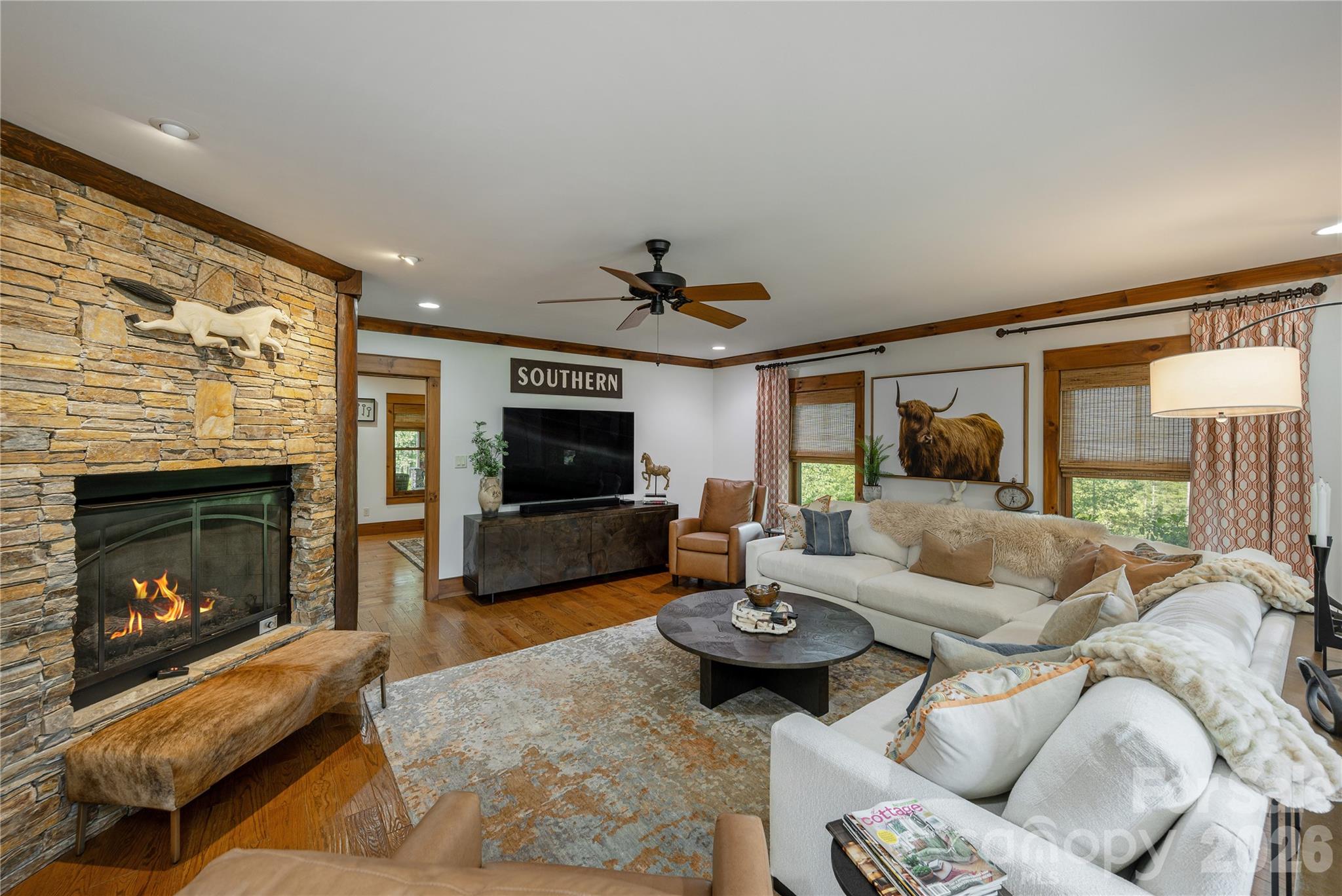 345 Prospect Drive, Burnsville, photo 6 of 8