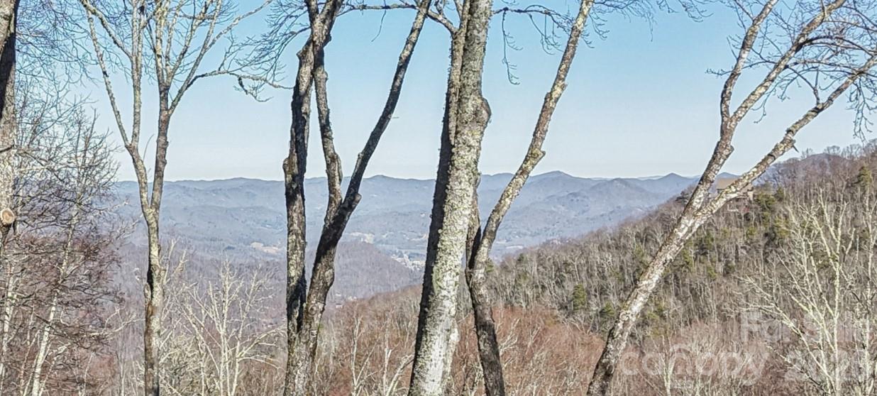 102 Iga Trail, Maggie Valley, photo 3 of 8