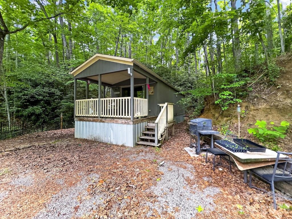 97 Whippoorwill Lane, Fairview, photo 7 of 8