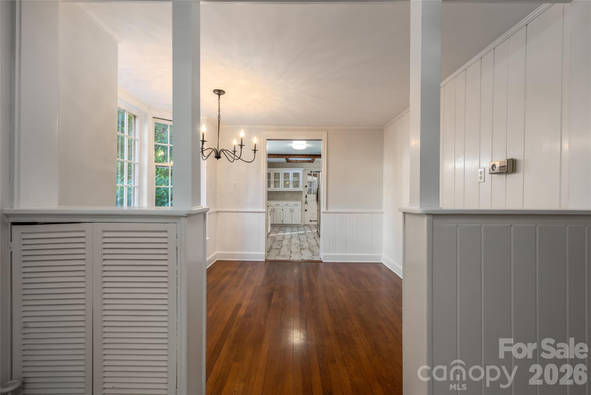 25 Blackwood Road, Asheville, photo 8 of 8