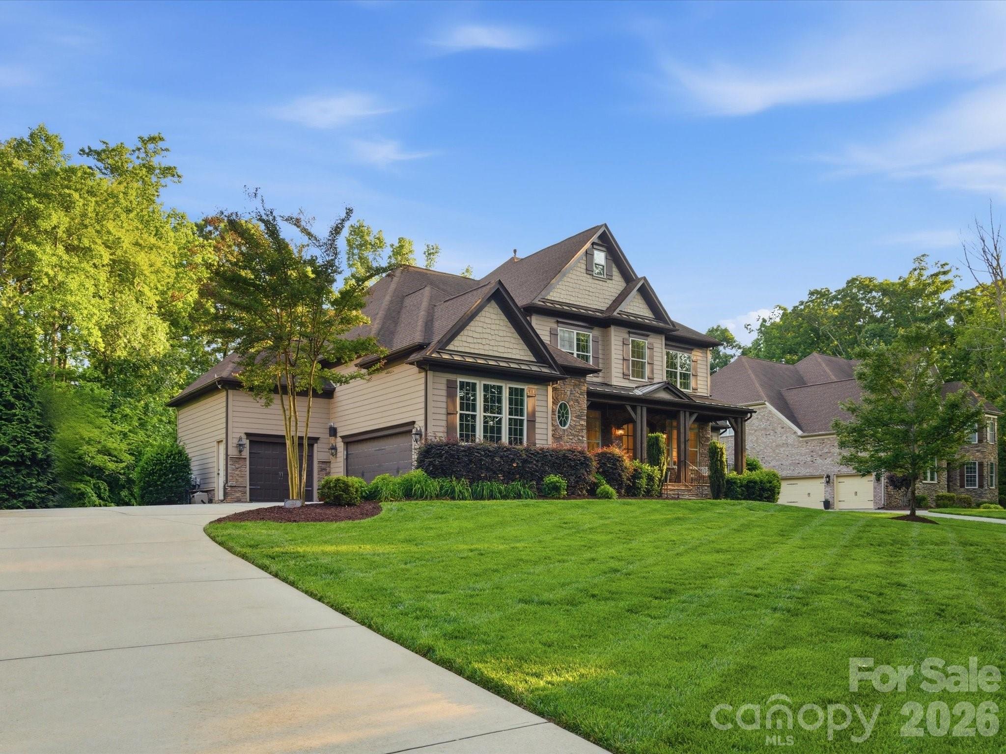 1126 Bromley Drive, Matthews, photo 1 of 8