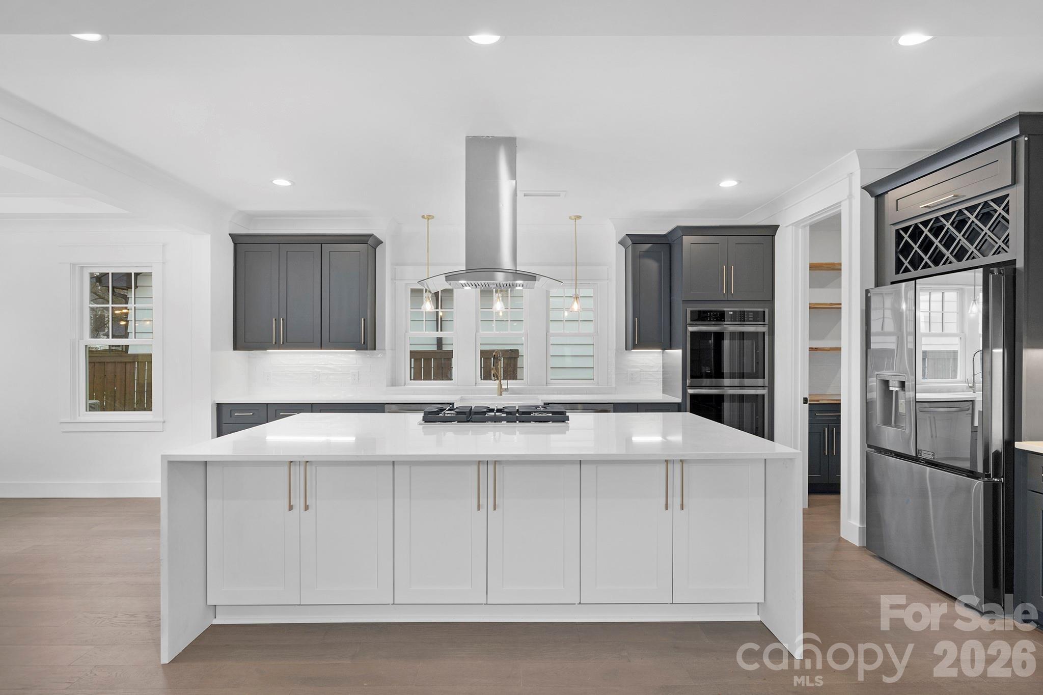 1817 S Mint Street, Charlotte, photo 5 of 8
