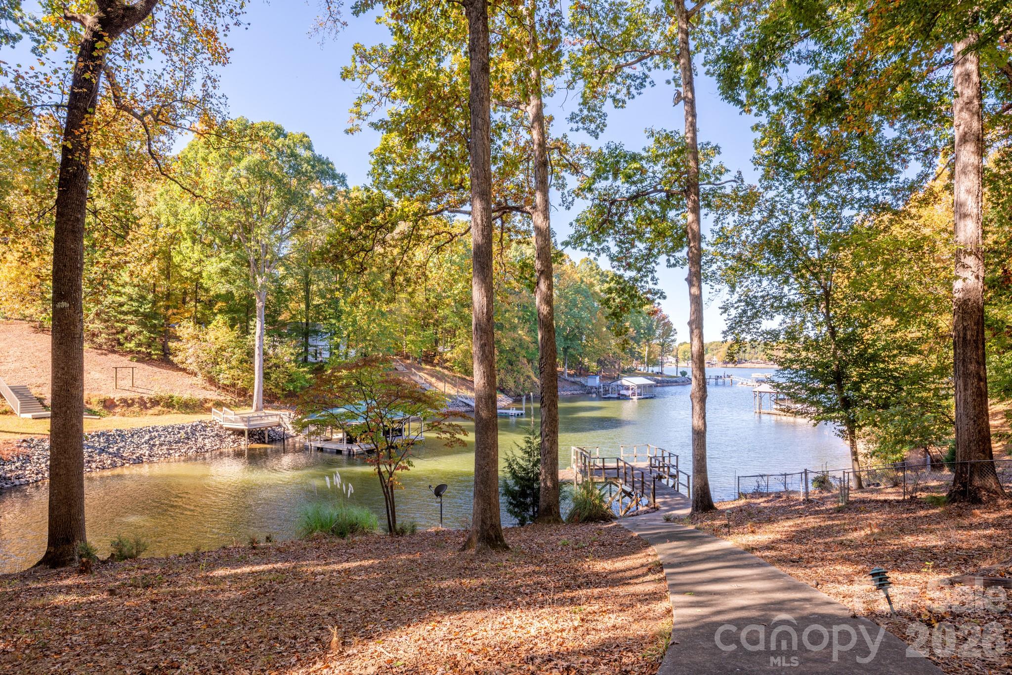1168 Fern Hill Road, Mooresville, photo 5 of 8