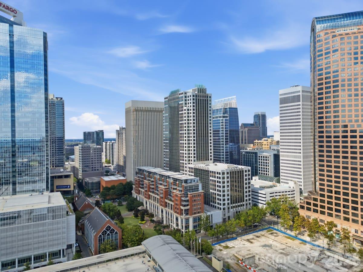 435 S Tryon Street #901, Charlotte, photo 4 of 8