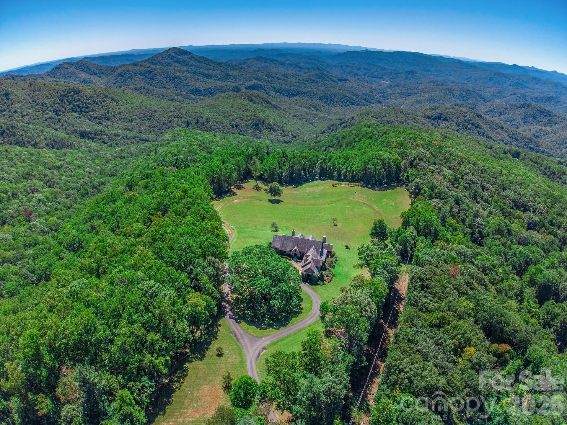 733 Dogwood Lane, Blowing Rock, photo 5 of 8