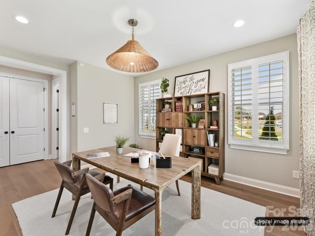 6535 Cashion Road, Huntersville, photo 7 of 8