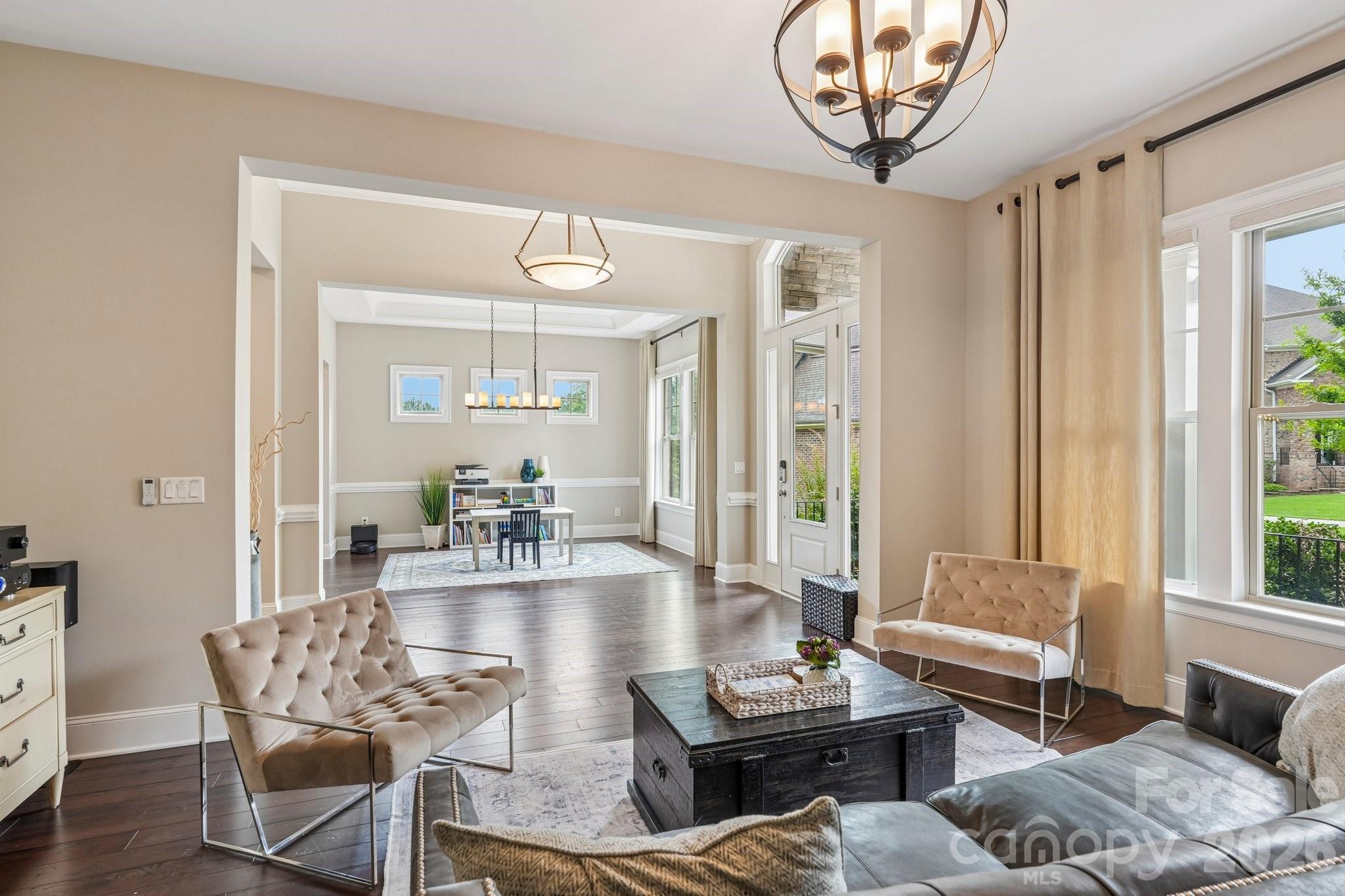 16521 Governors Club Court, Charlotte, photo 6 of 8