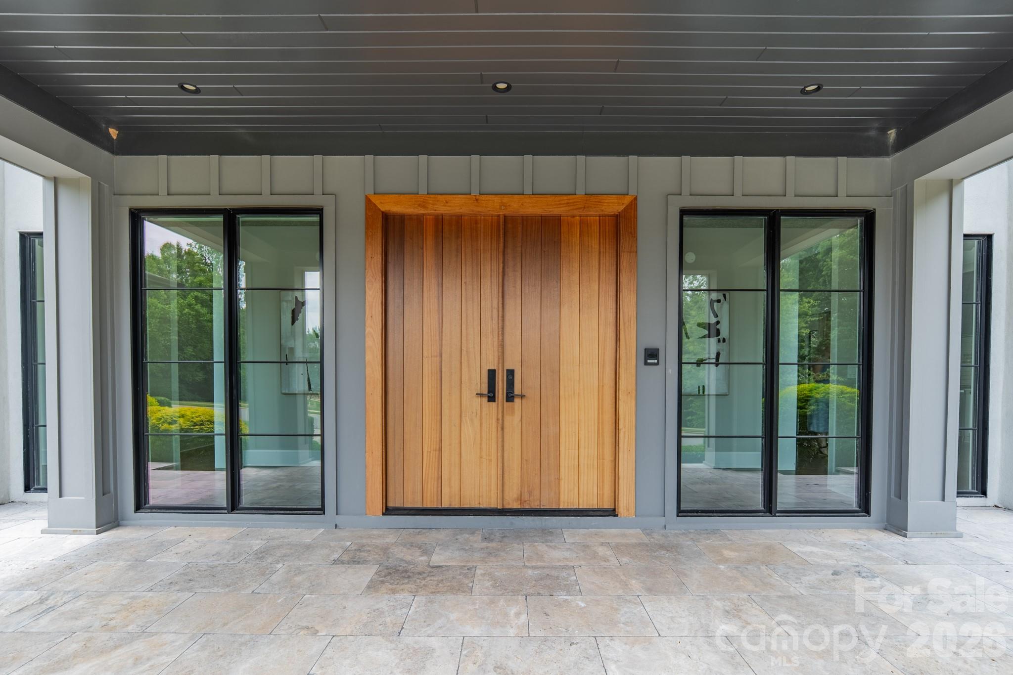 19053 Double Eagle Drive, Cornelius, photo 2 of 8