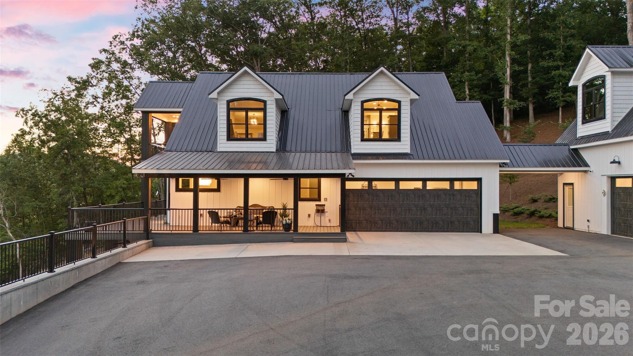 587 Carolina Drive, Troy, photo 8 of 8