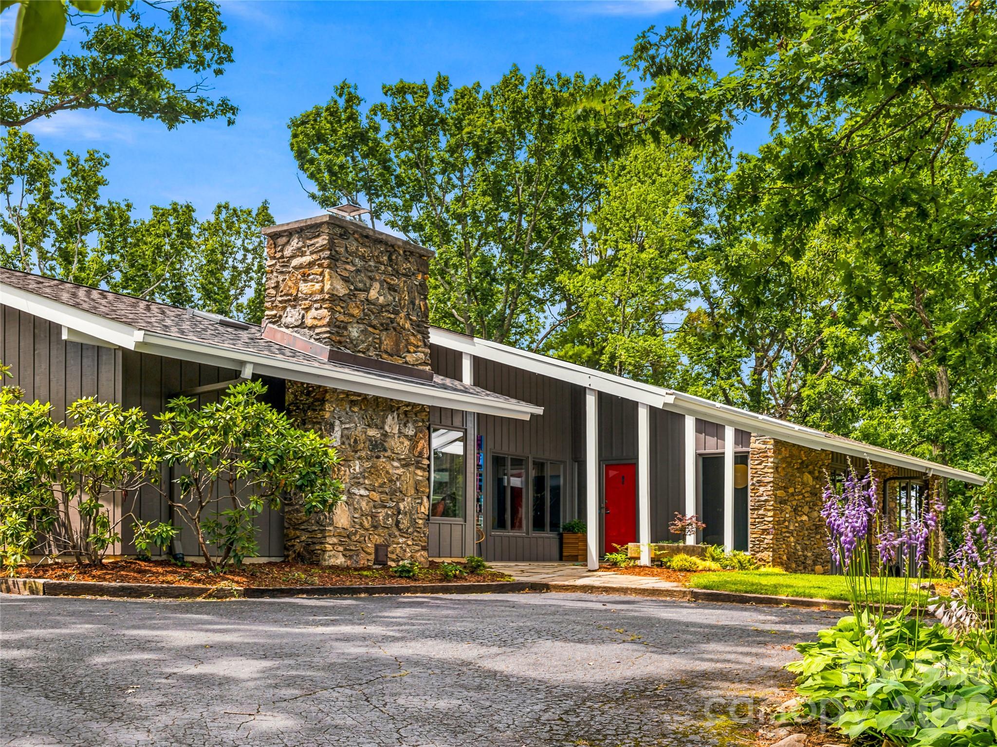 4 Kent Place, Asheville, photo 3 of 8