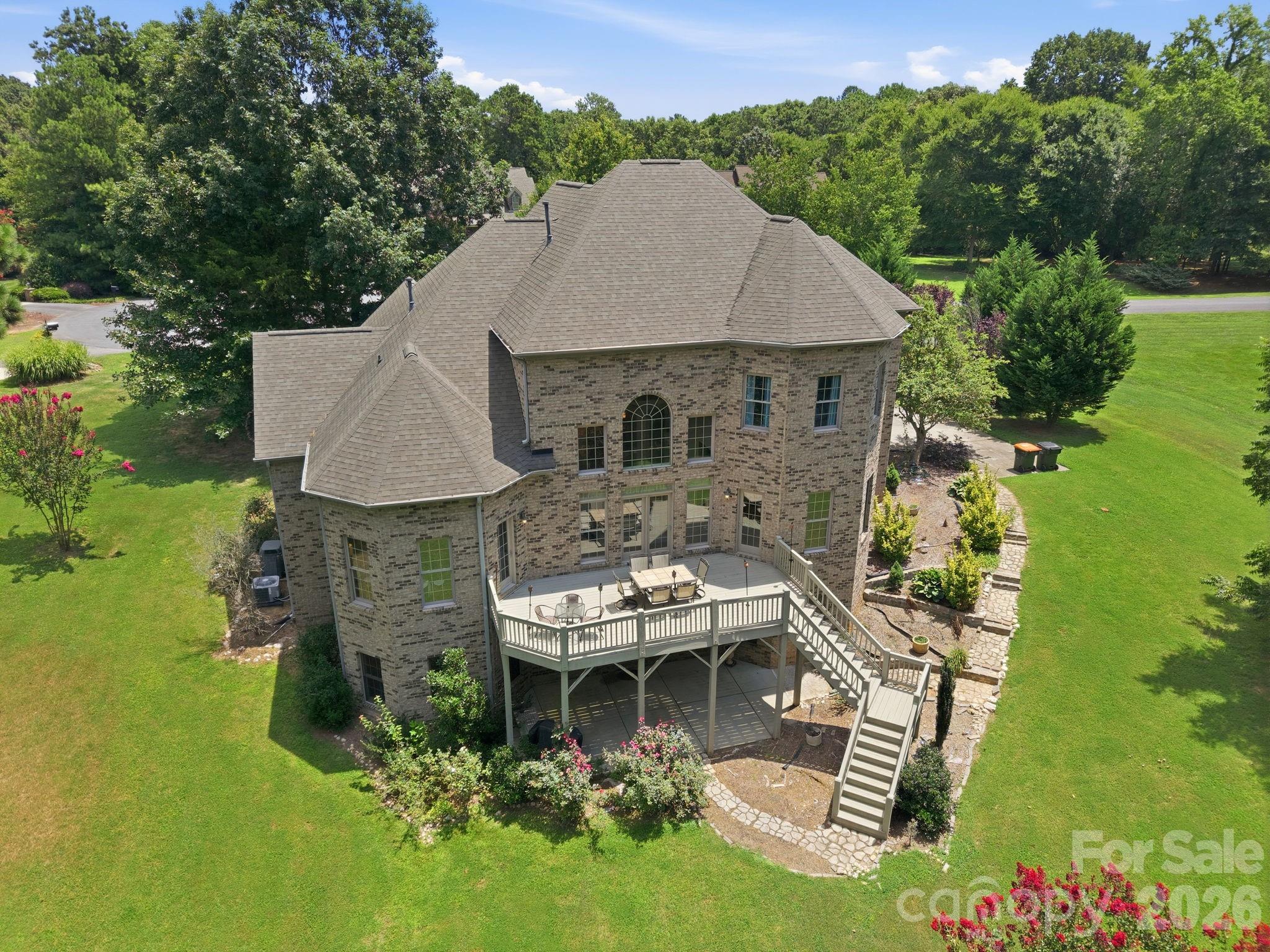 579 Morning Glory Court, Lake Wylie, photo 4 of 8