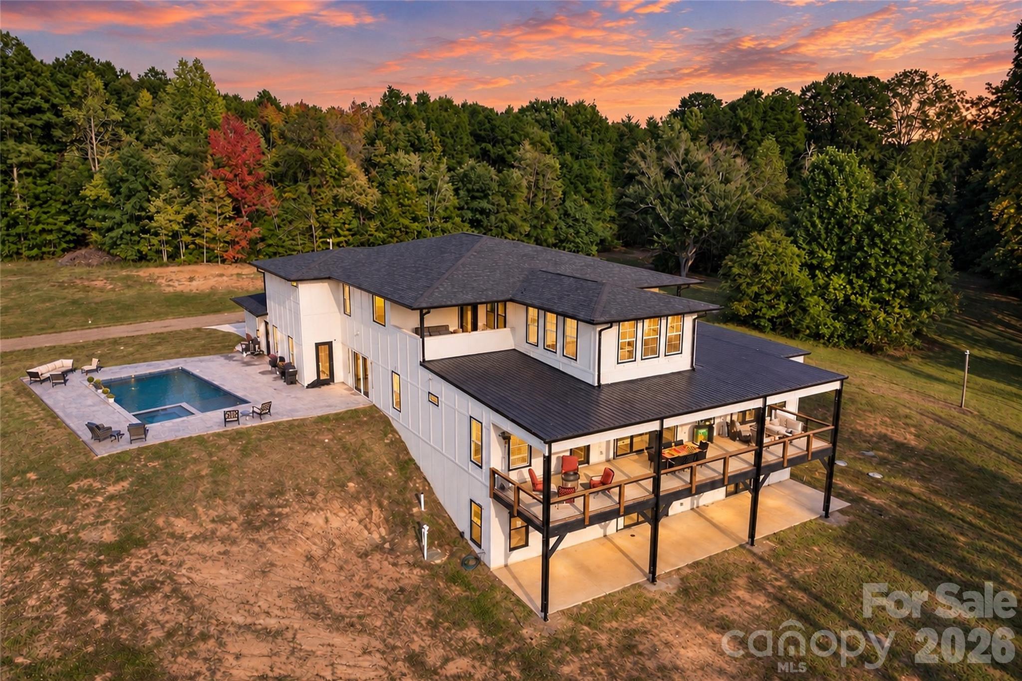 4987 Wildlife Lane, Sherrills Ford, photo 2 of 8