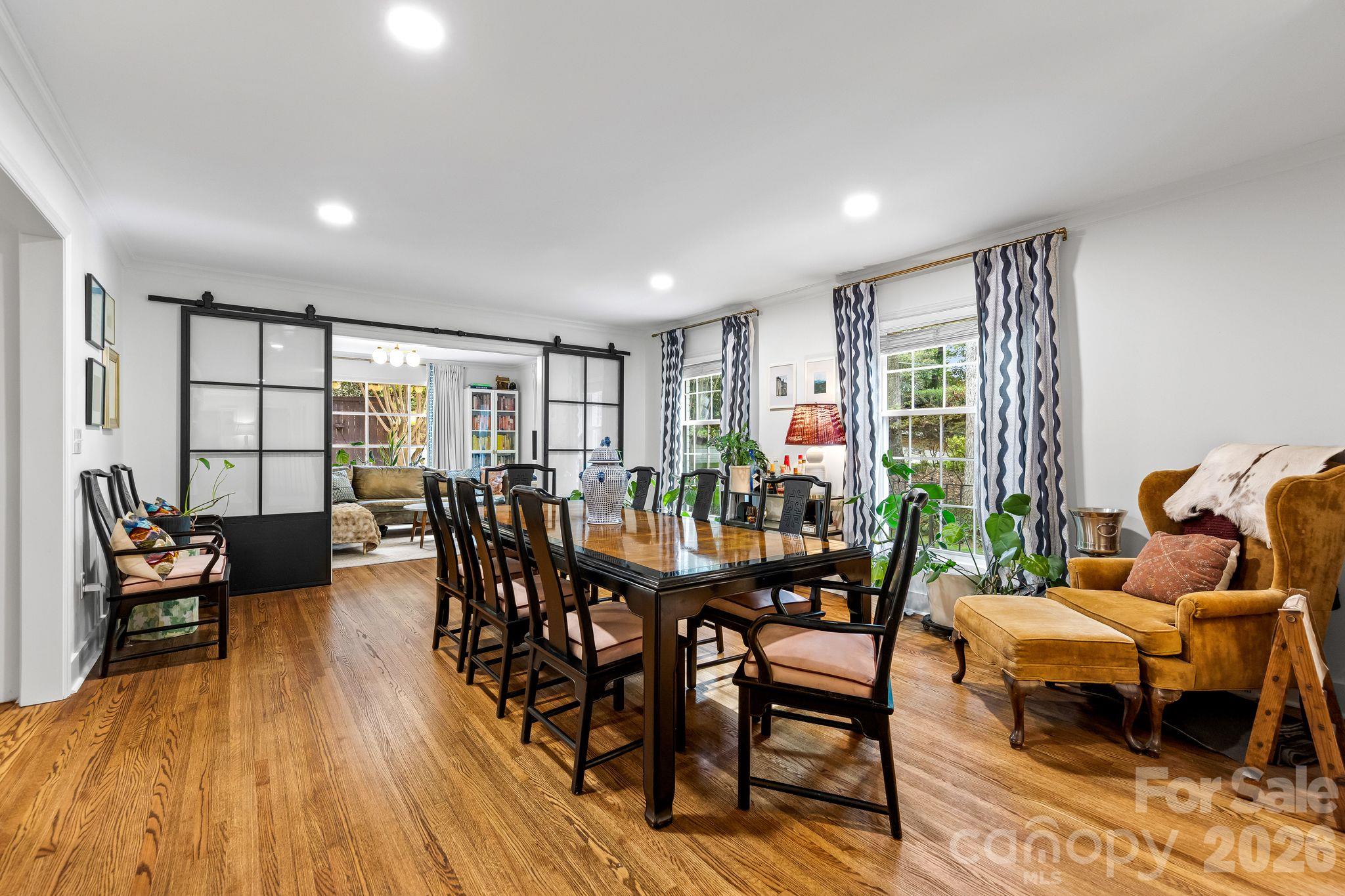 4015 Oldfield Road, Charlotte, photo 5 of 8