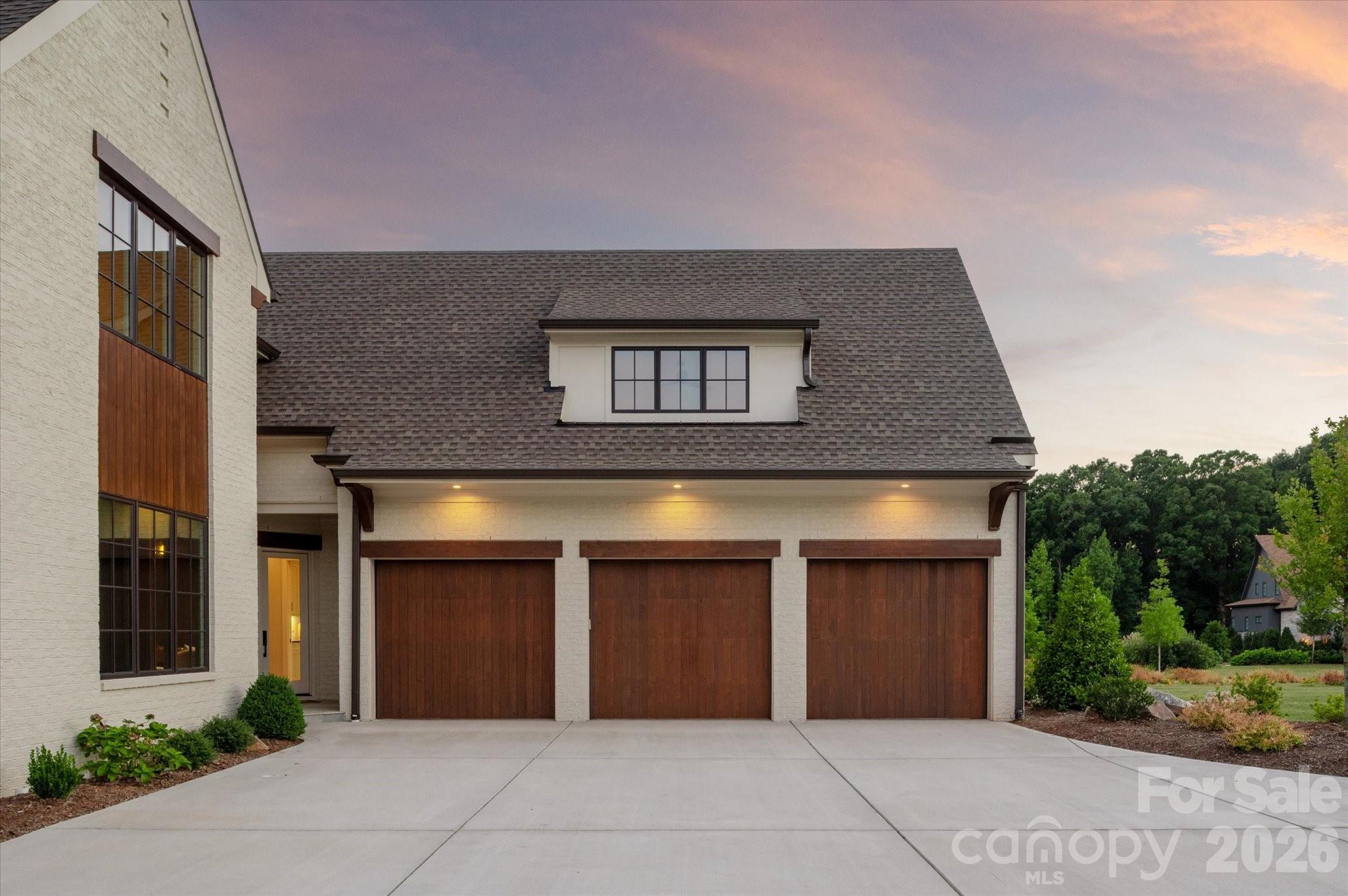 213 Crest Court, Weddington, photo 3 of 8