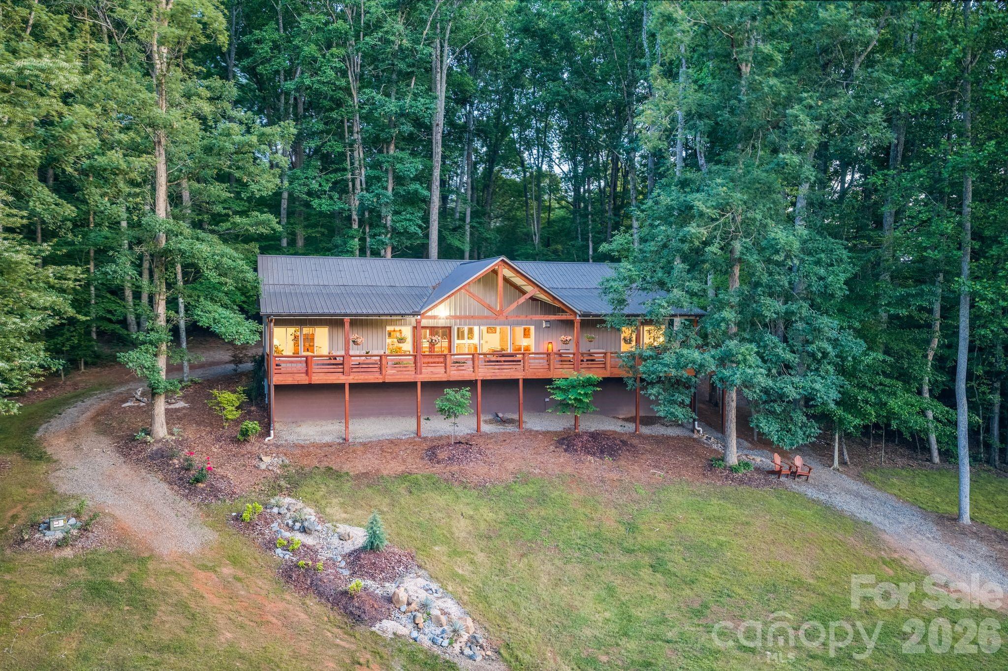 9870 Harvest Lane, Davidson, photo 2 of 8