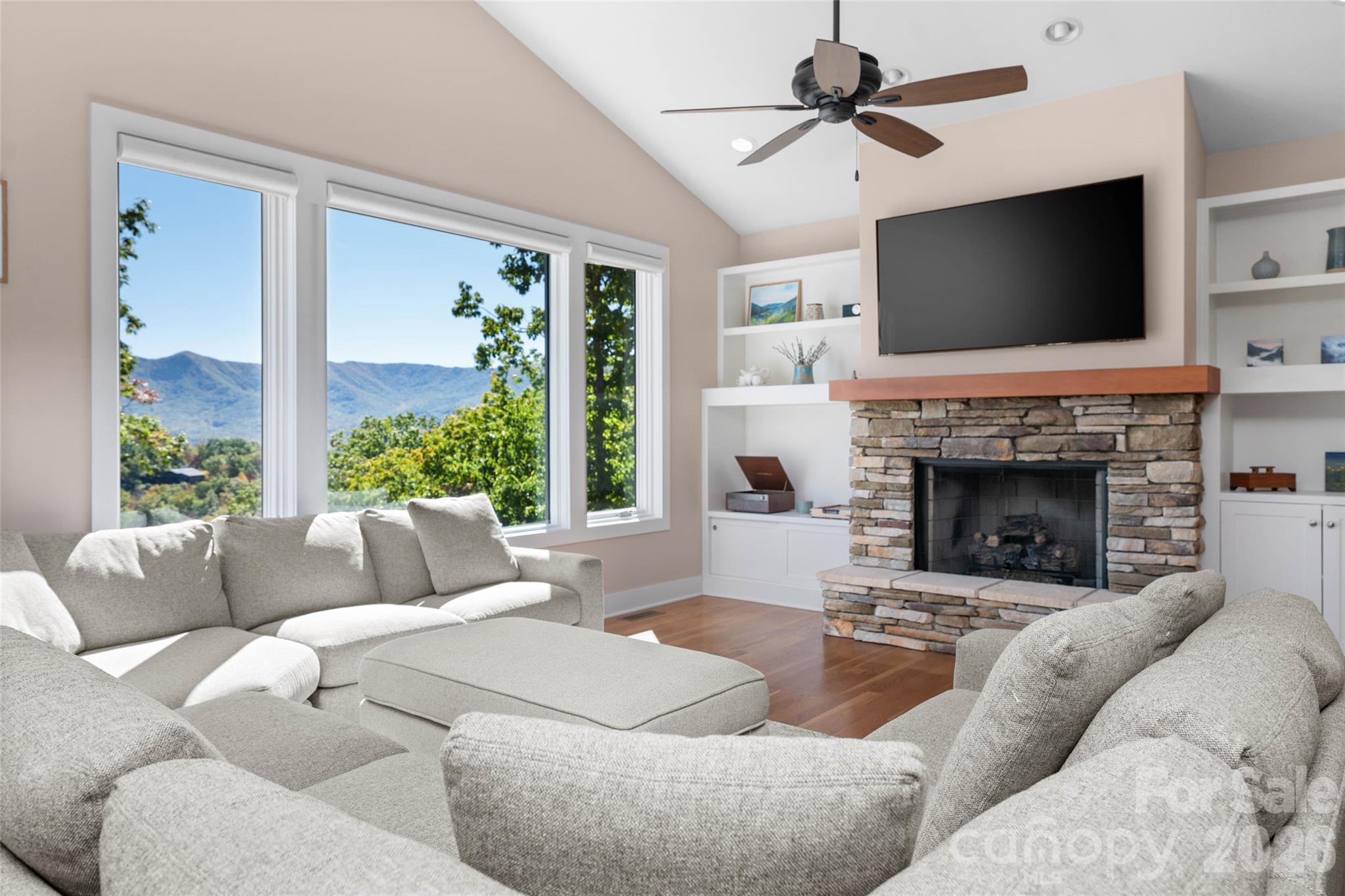 351 Chapel Road, Black Mountain, photo 3 of 8