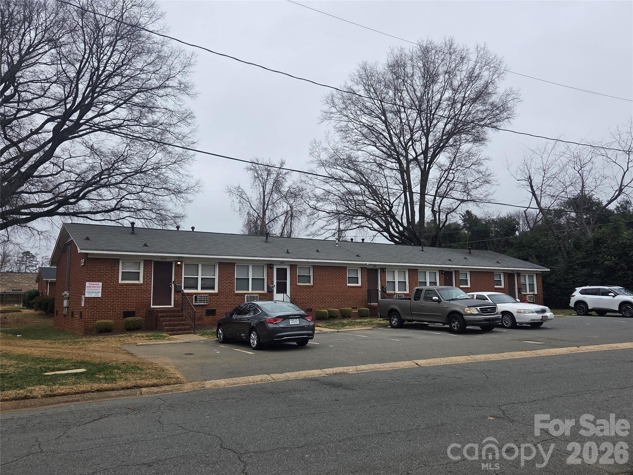 4102 Craig Avenue, Charlotte, photo 3 of 8