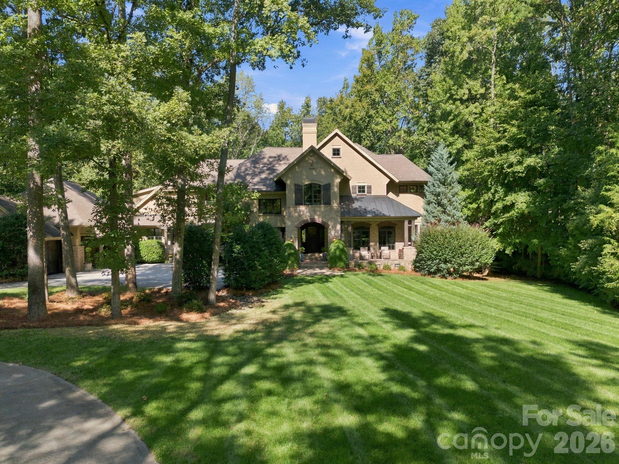 115 Saddle Creek Court, Davidson, photo 1 of 8