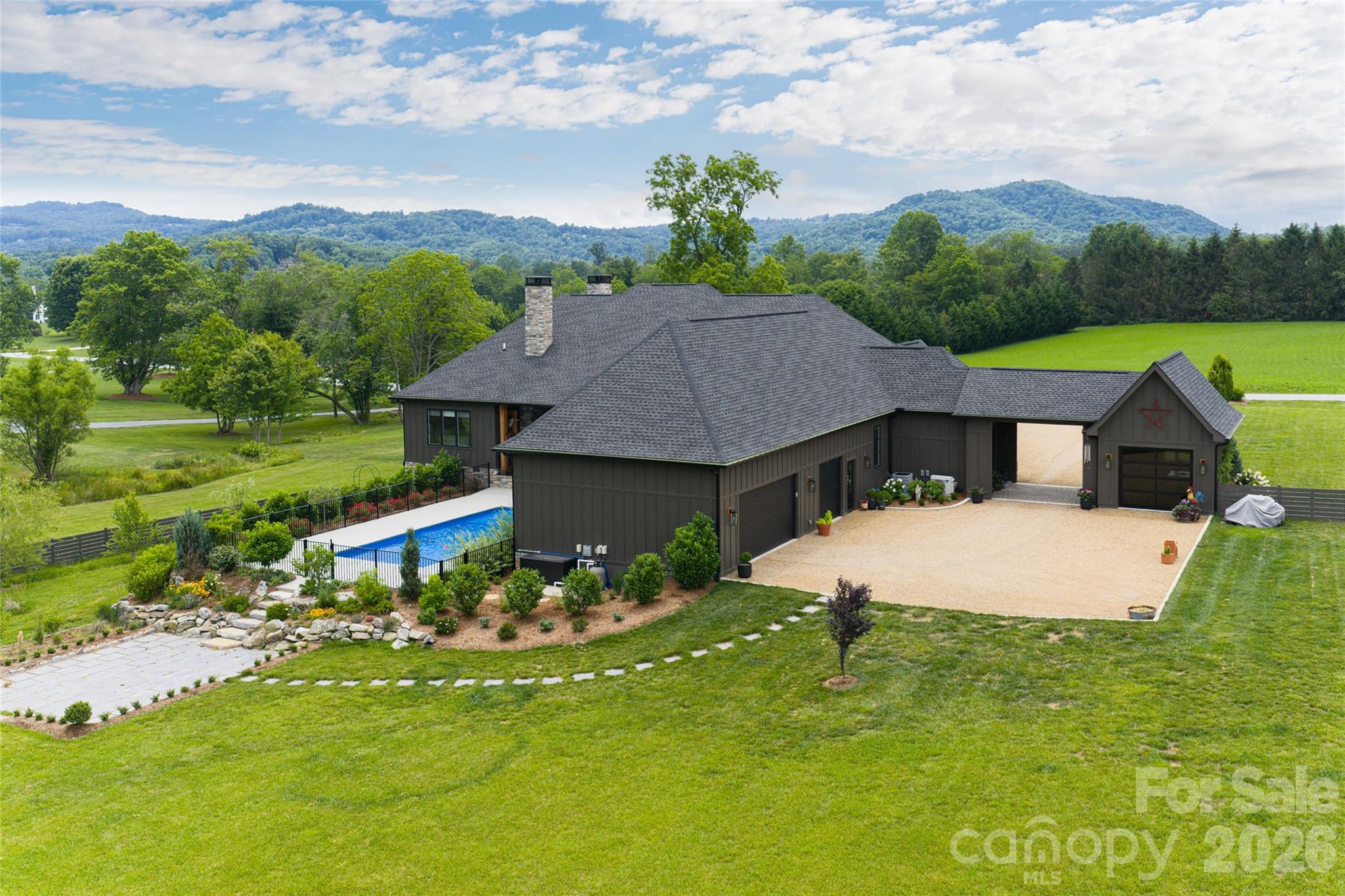 23 Benton Farms Lane, Horse Shoe, photo 3 of 8