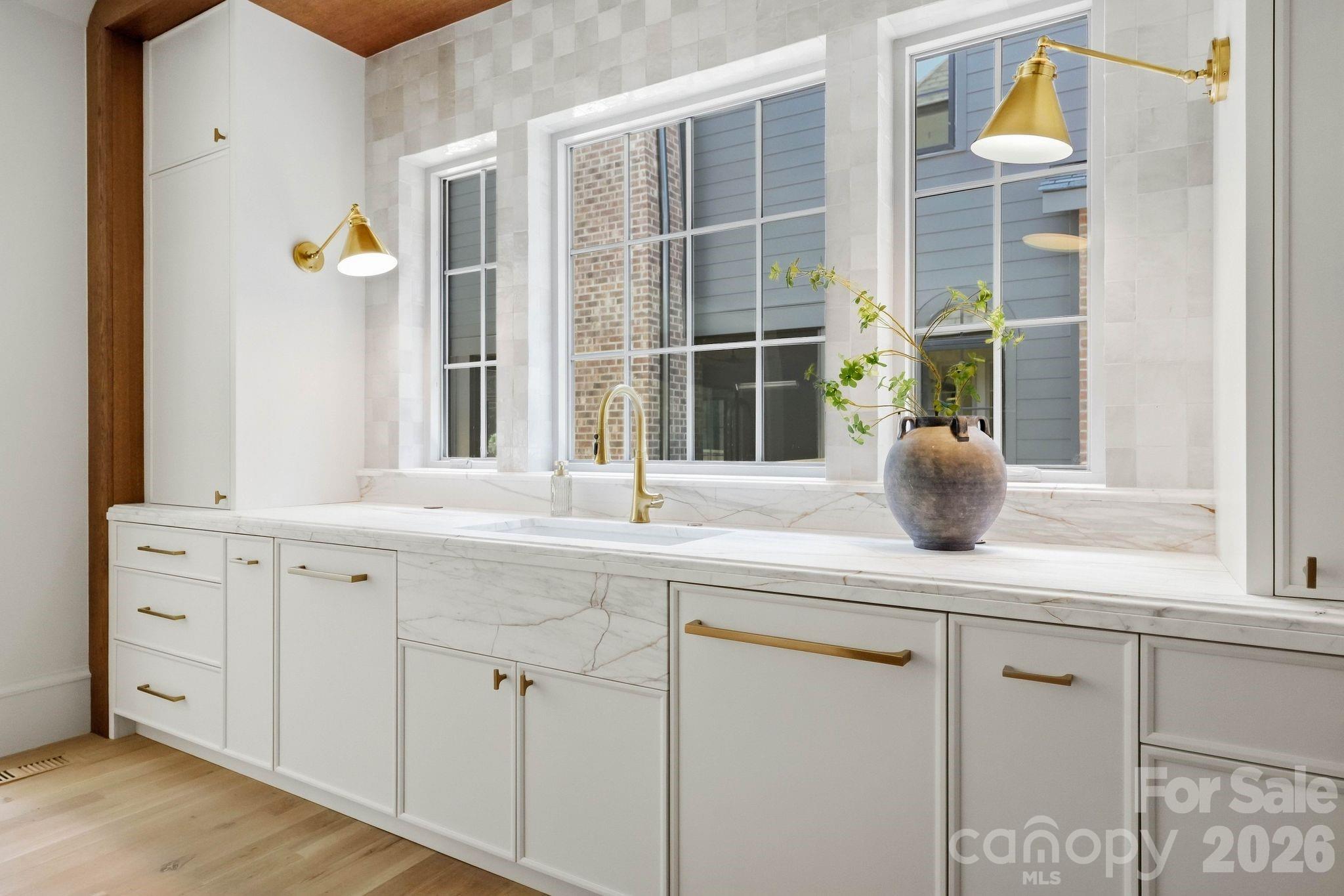 110 Hunter Lane, Charlotte, photo 8 of 8