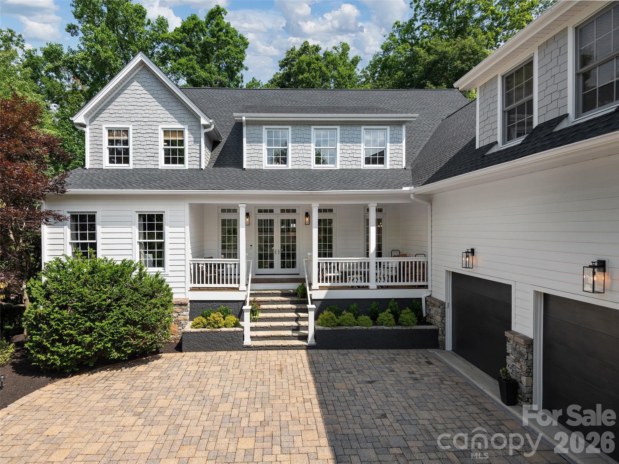 1910 Bearberry Lane, Asheville, photo 2 of 8