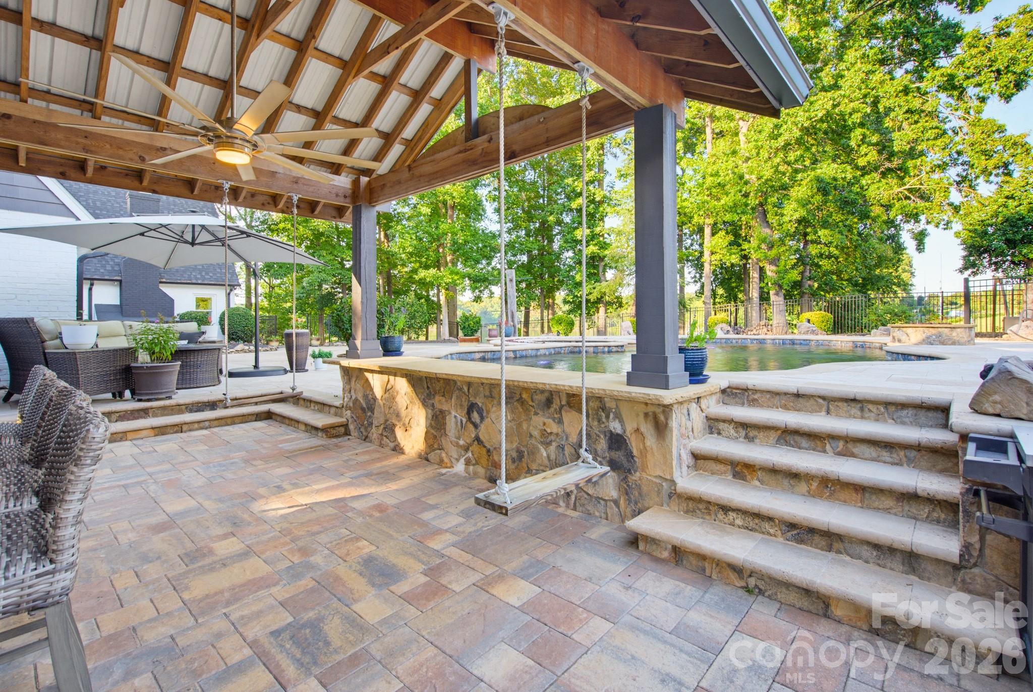 5401 Mountain Point Lane, Charlotte, photo 6 of 8
