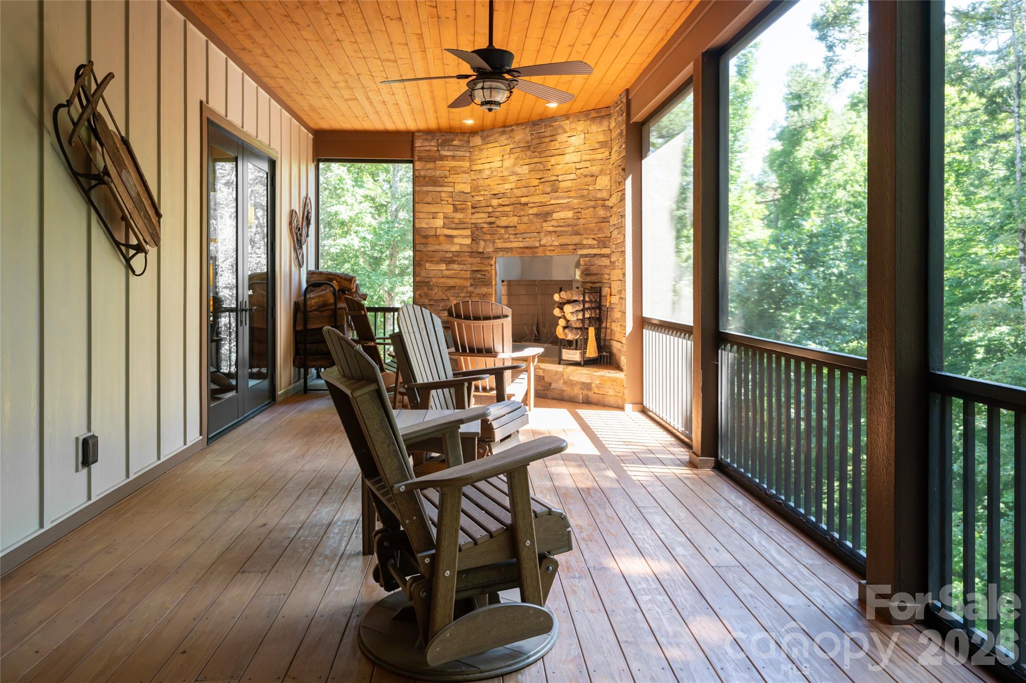 145 Glen Trillium Drive, Fletcher, photo 5 of 8