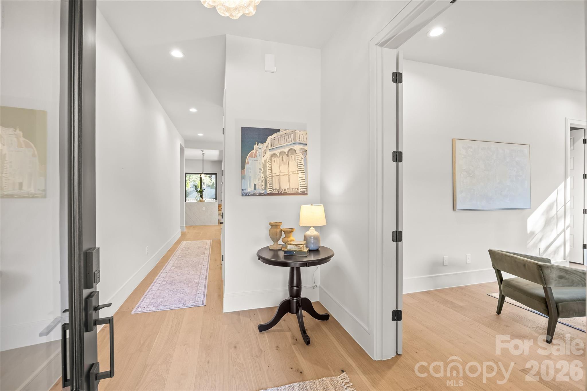 1217 Parkwood Avenue, Charlotte, photo 3 of 8