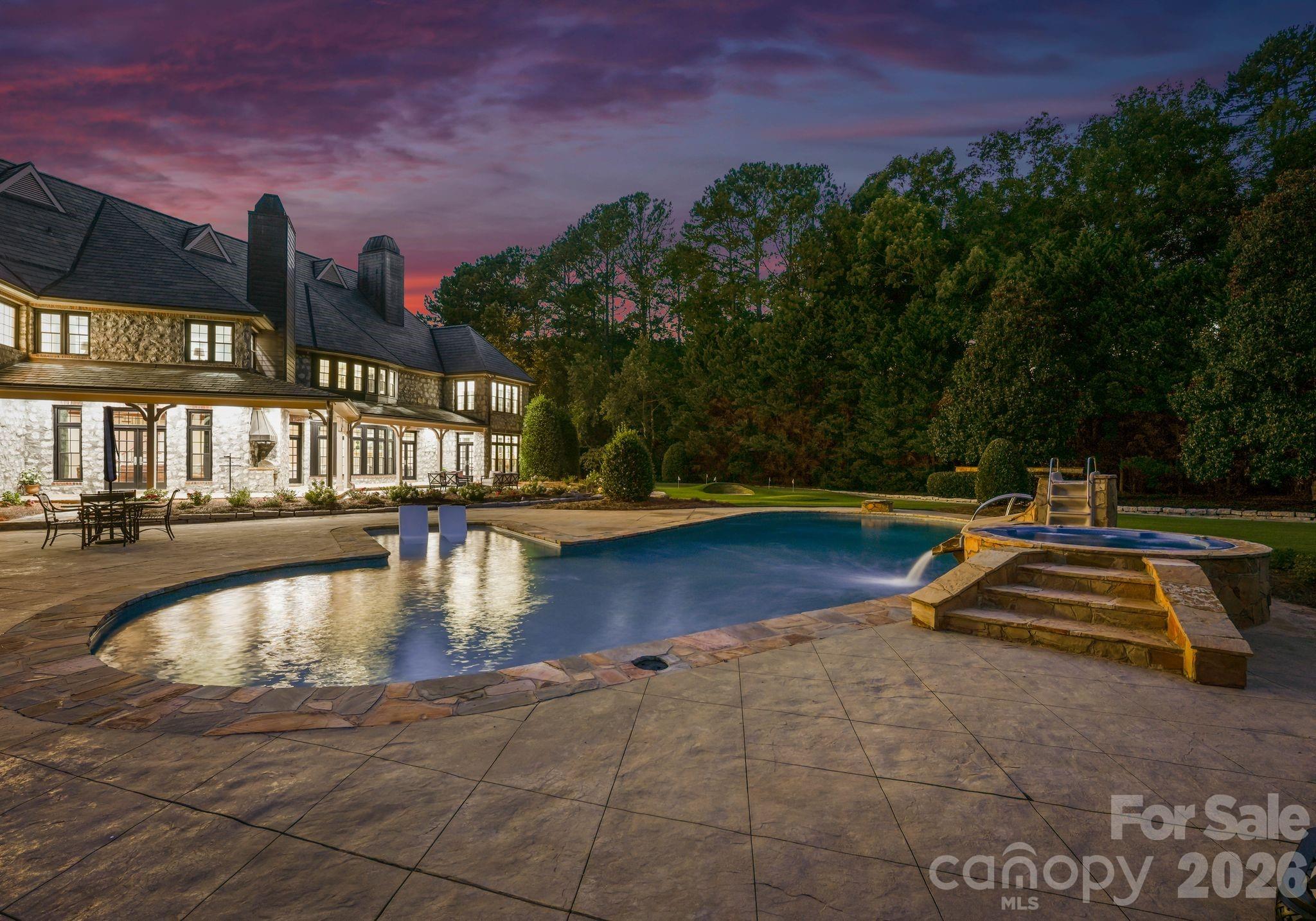 525 Lake Lynn Road, Concord, photo 5 of 8