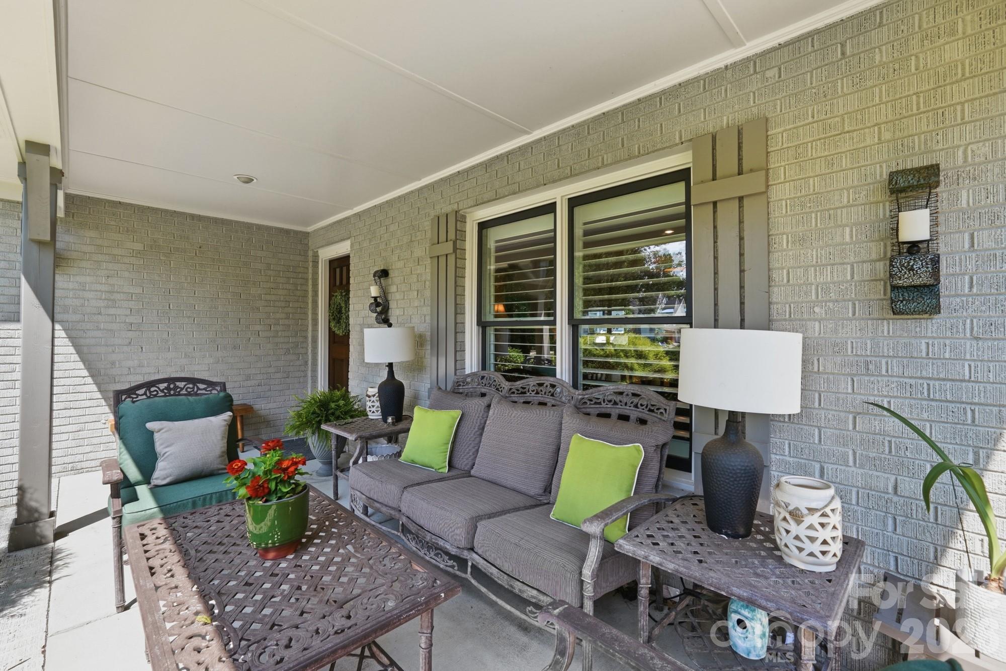 800 Jefferson Drive, Charlotte, photo 5 of 8