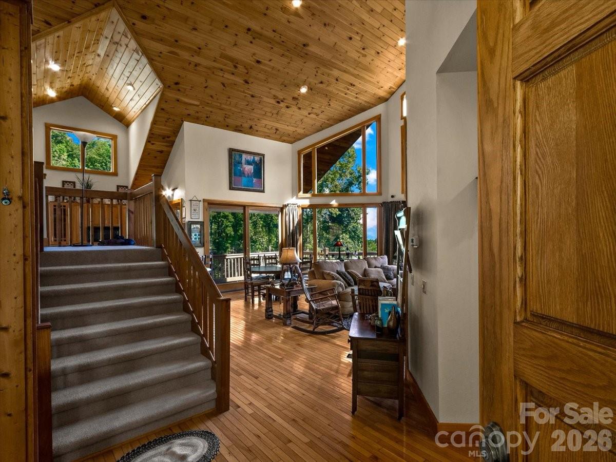 30 Apple Brandy Way, Burnsville, photo 5 of 8