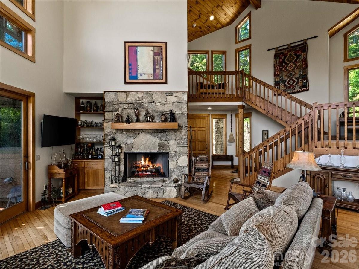 30 Apple Brandy Way, Burnsville, photo 7 of 8