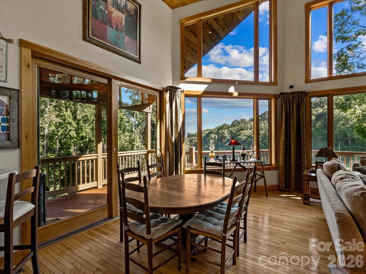30 Apple Brandy Way, Burnsville, photo 4 of 8