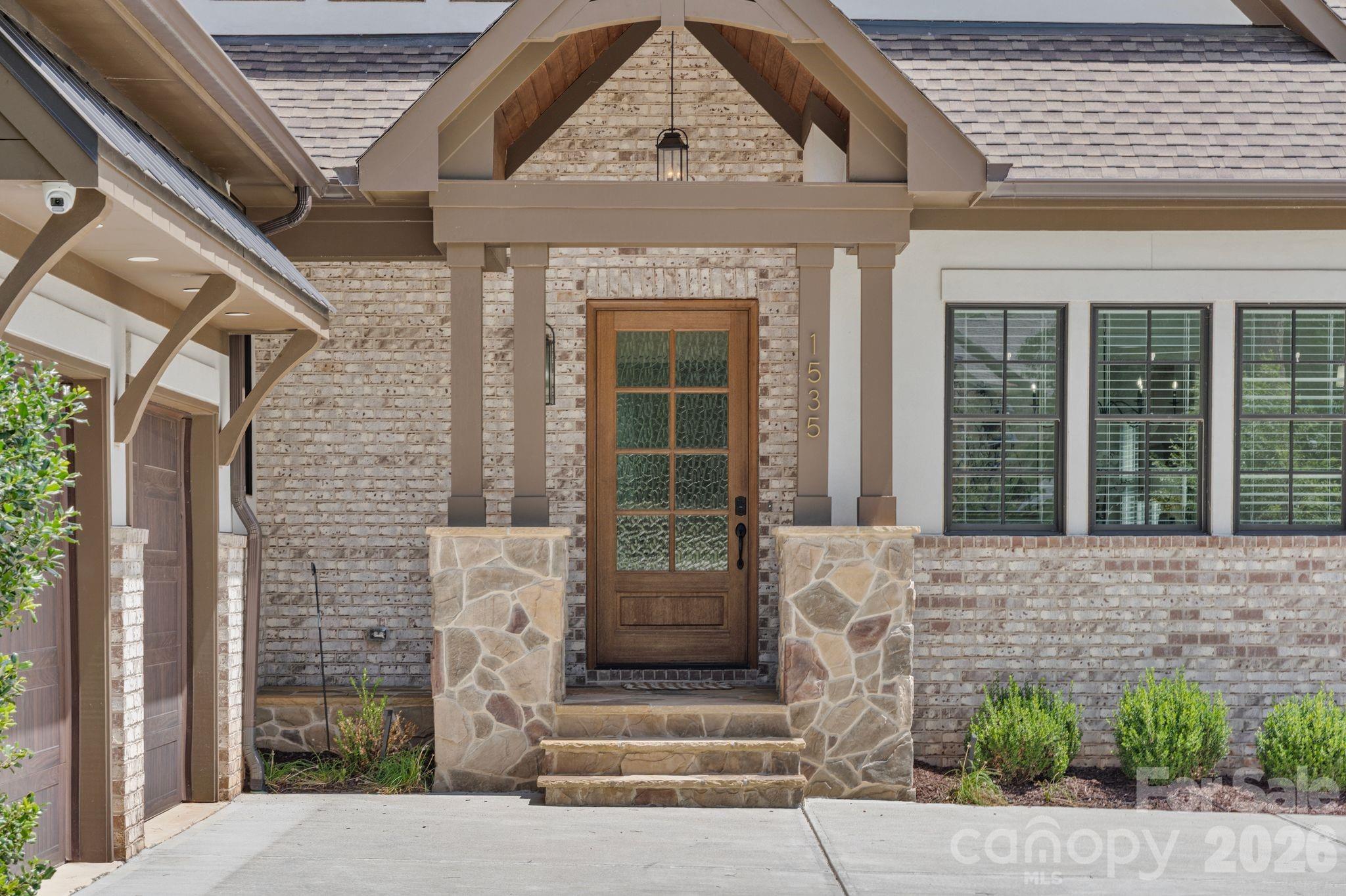 1535 Reflection Pointe Boulevard, Belmont, photo 3 of 8