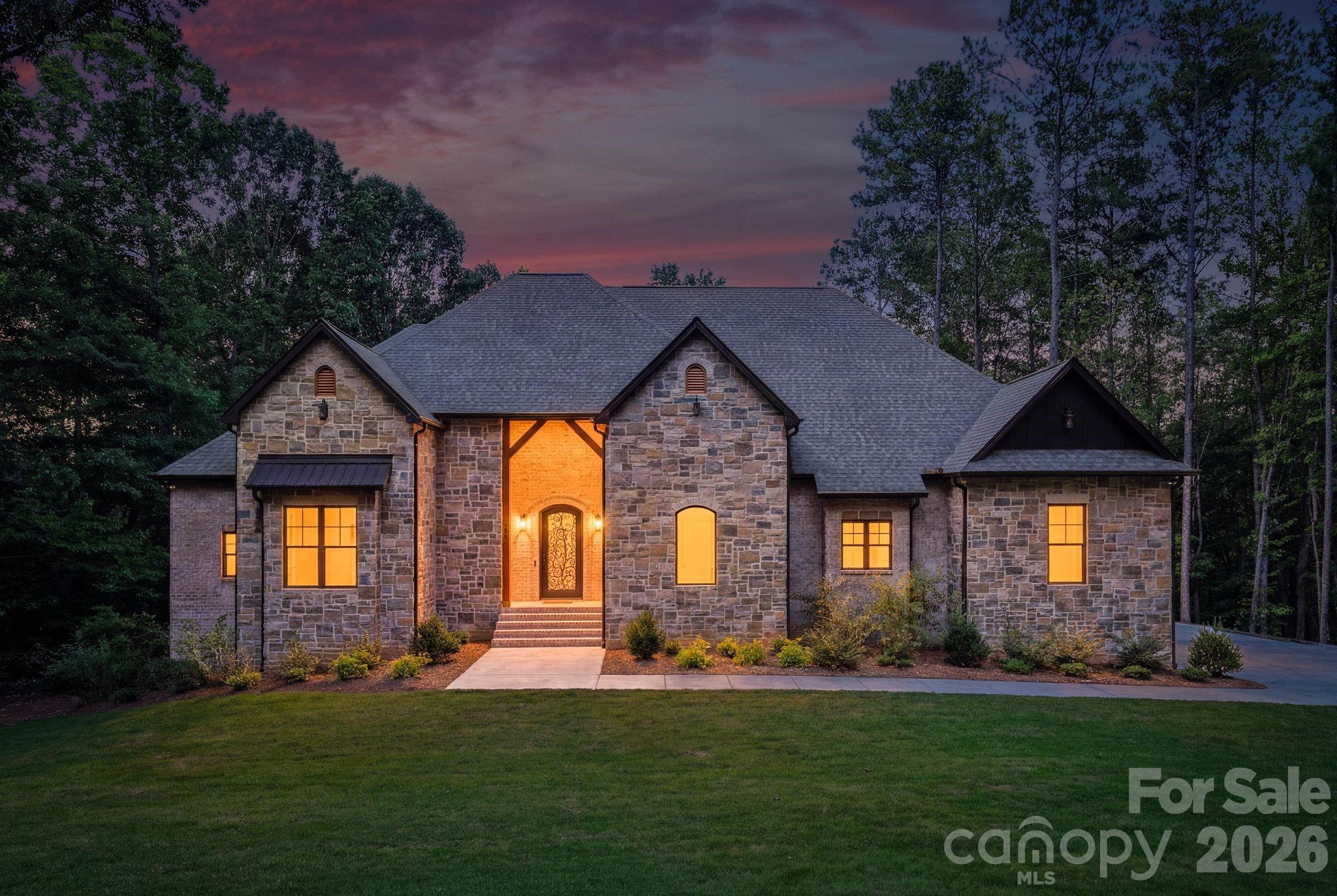 4028 Spindrift Cove Drive, Denver, photo 1 of 8