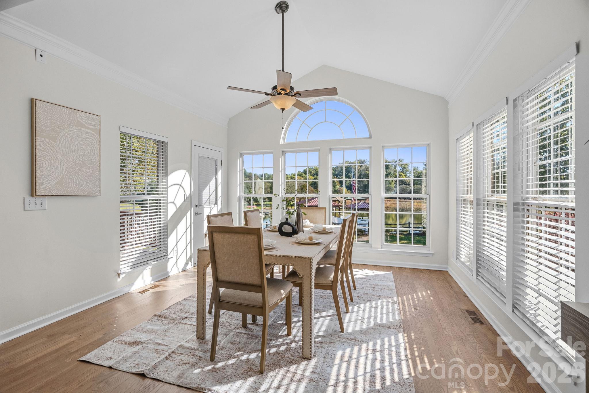 220 Chandeleur Drive, Mooresville, photo 5 of 8