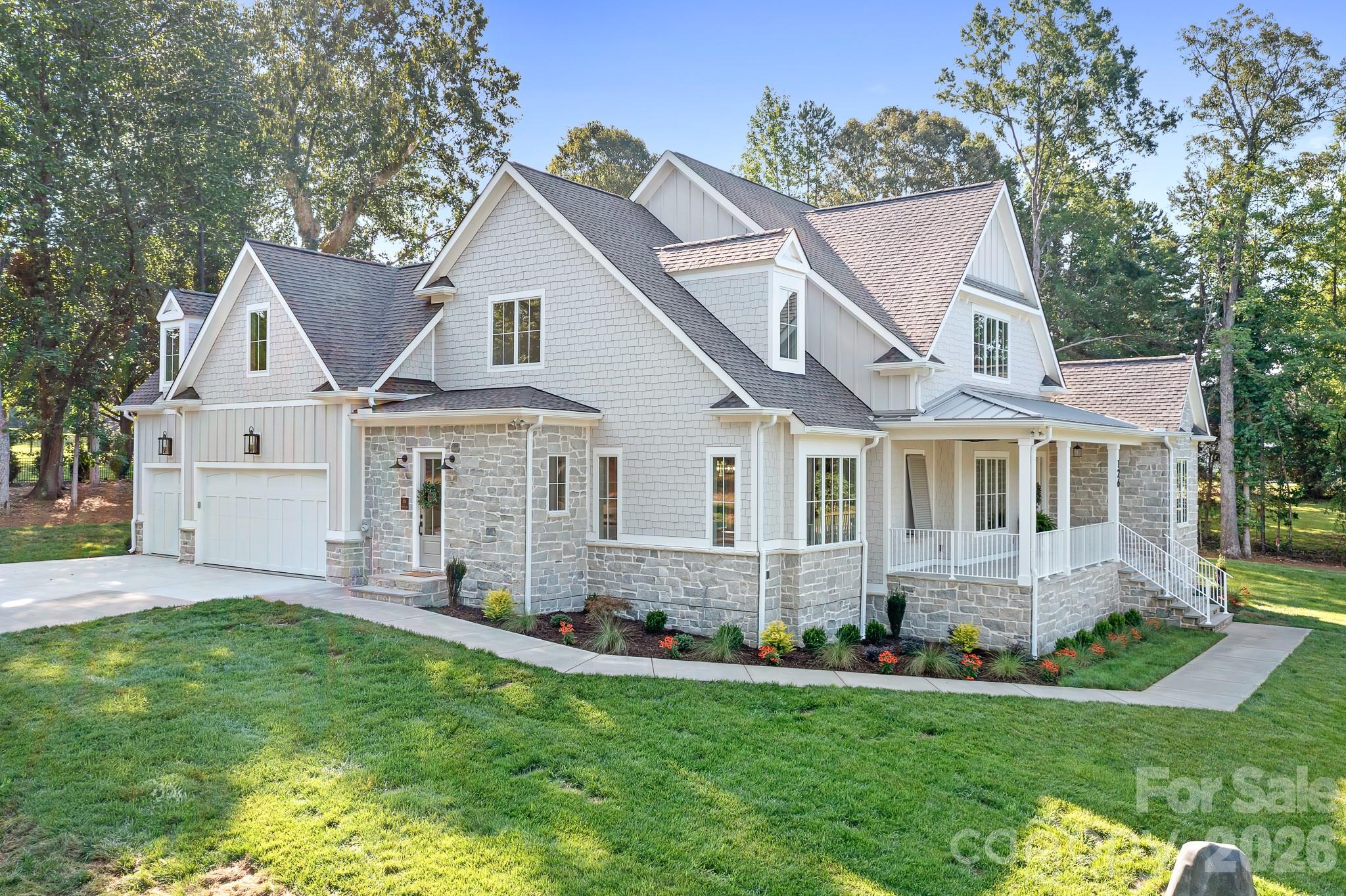 126 Manorly Lane, Mooresville, photo 6 of 8
