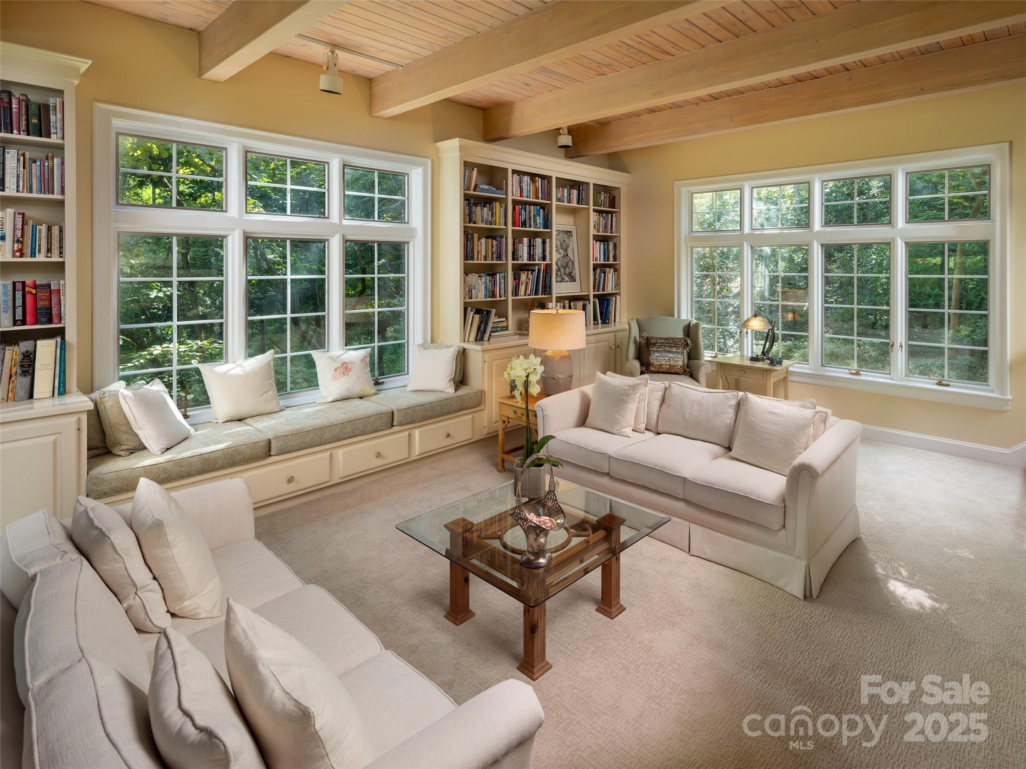 52 Robinhood Road, Asheville, photo 5 of 8