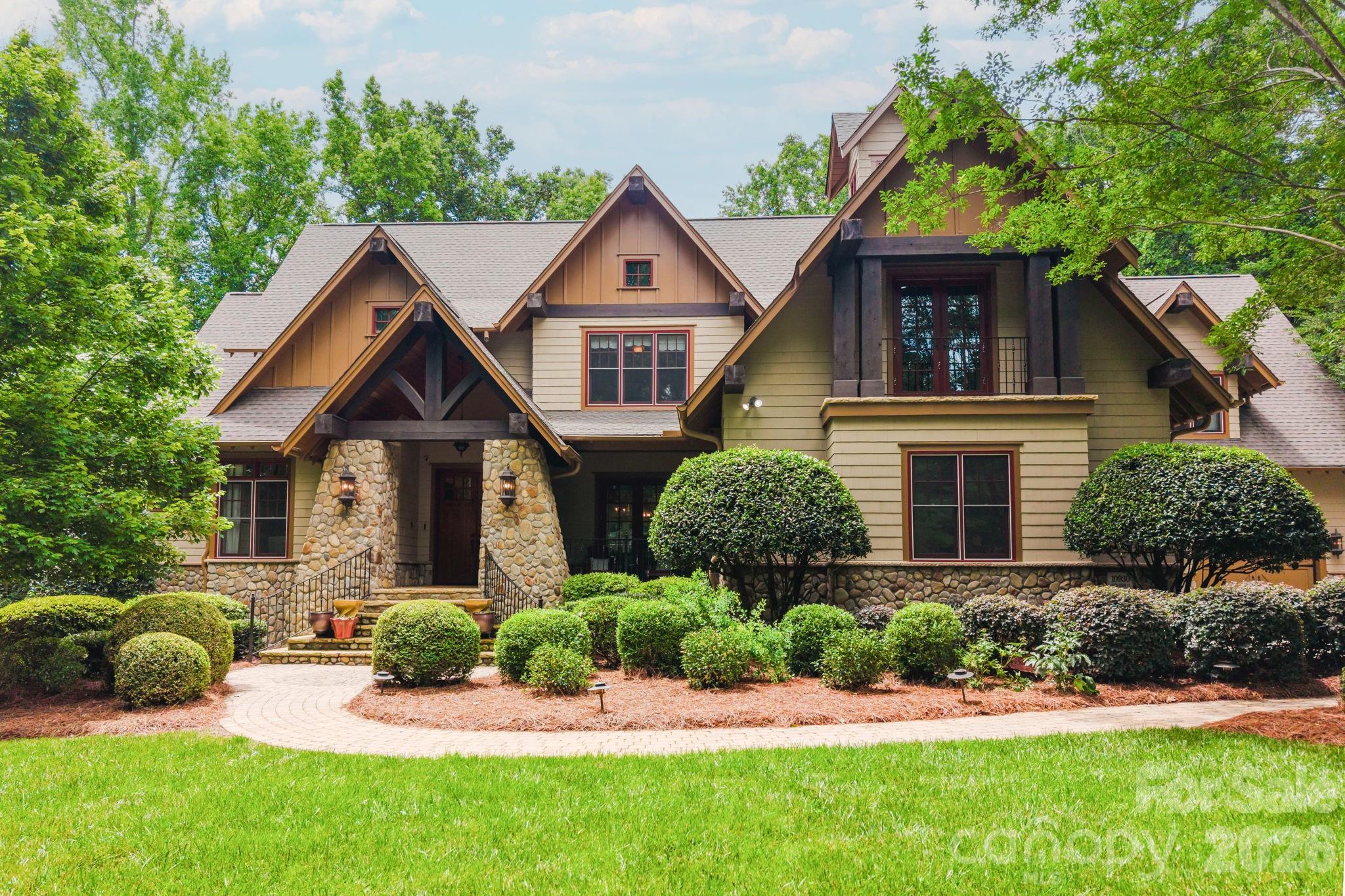 10930 Green Heron Court, Charlotte, photo 1 of 8